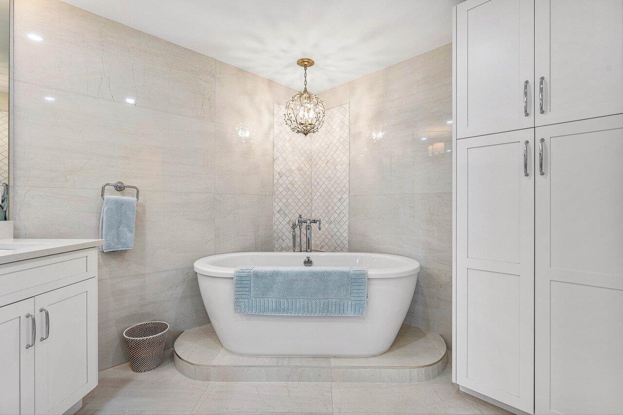 3100 S Ocean Boulevard 404n