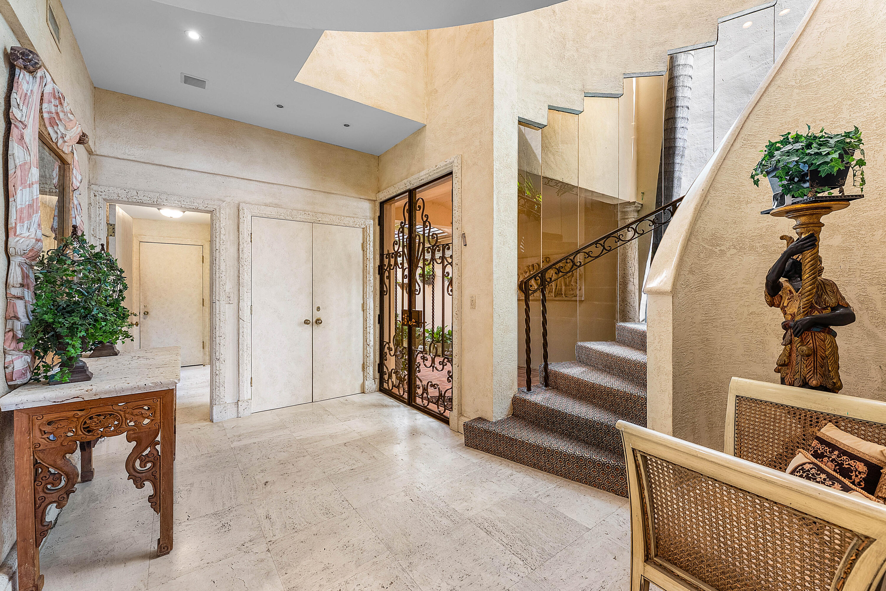 13 Sloans Curve Drive 13