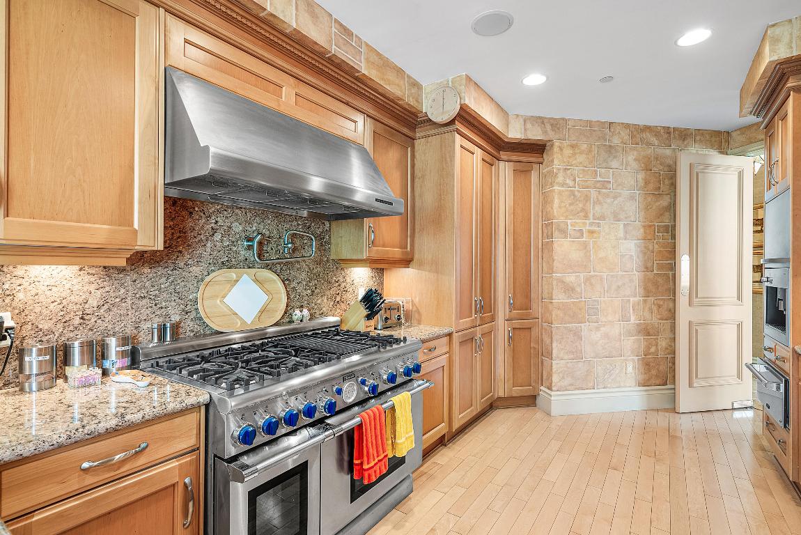 3000 S Ocean Boulevard 201