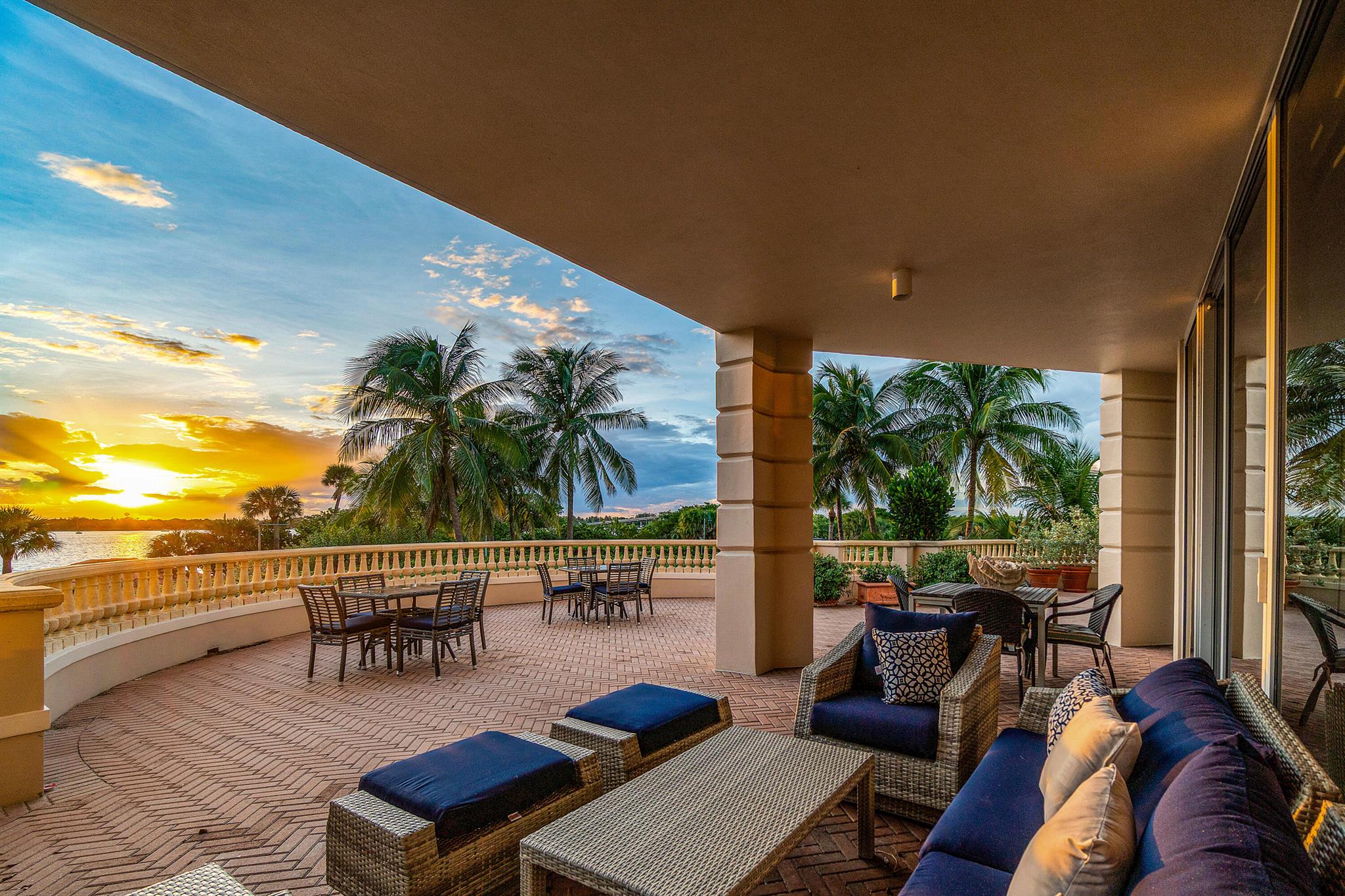 3000 S Ocean Boulevard 201