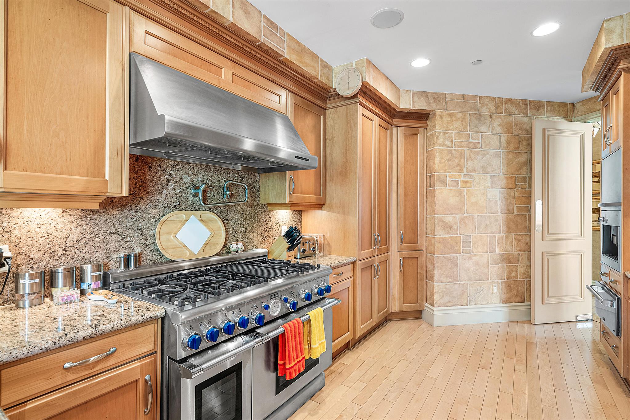 3000 S Ocean Boulevard 201