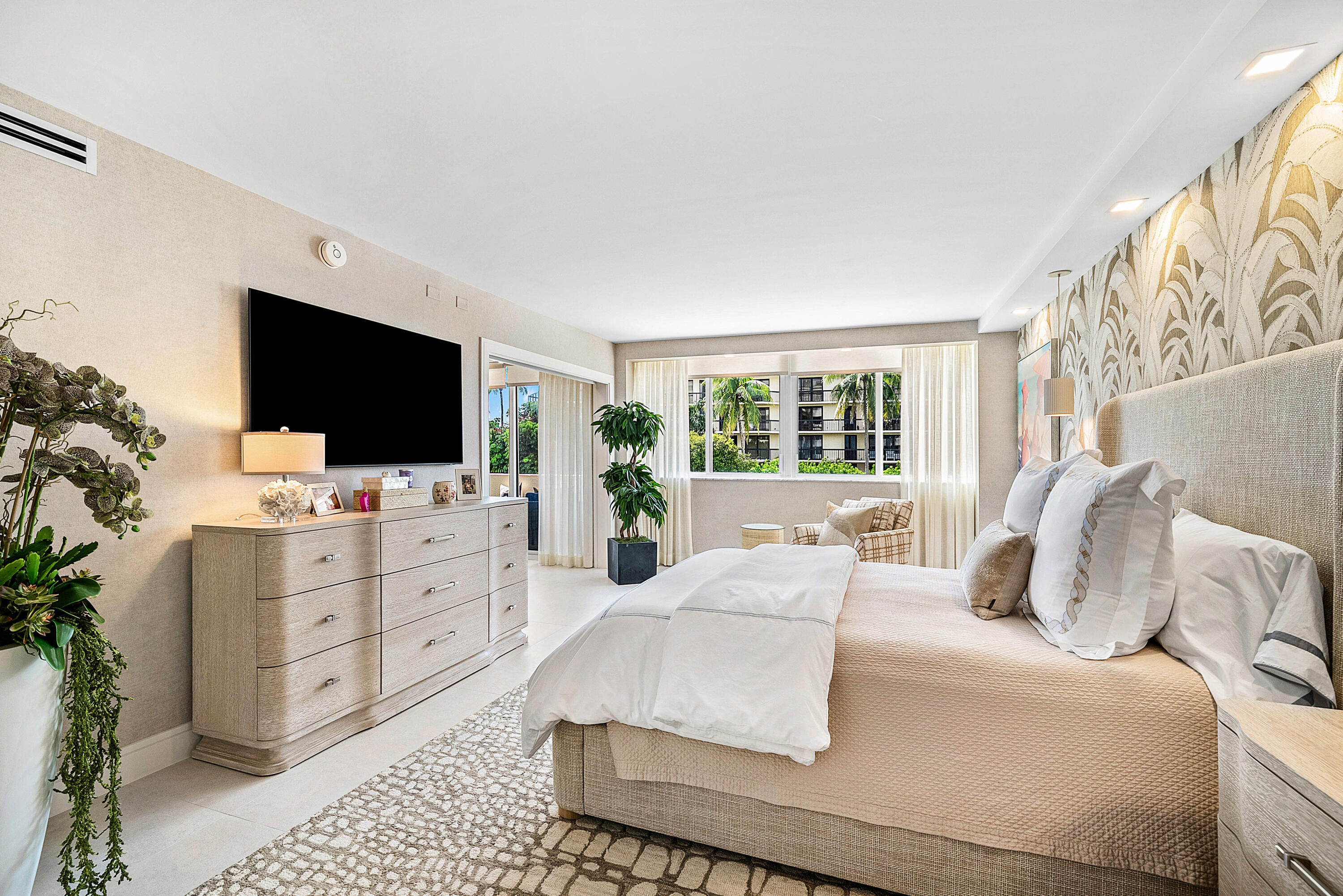 2773 S Ocean Boulevard 2060