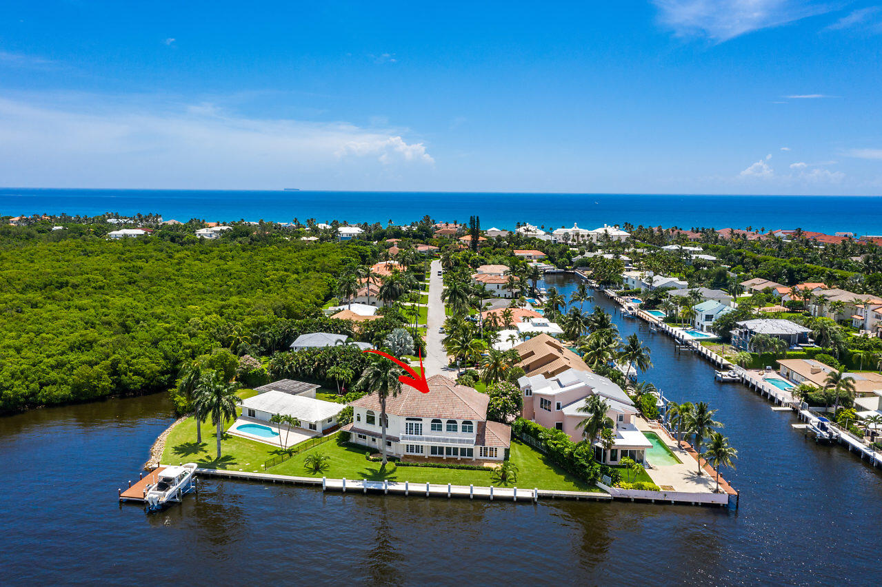 66 Harbour Drive N
