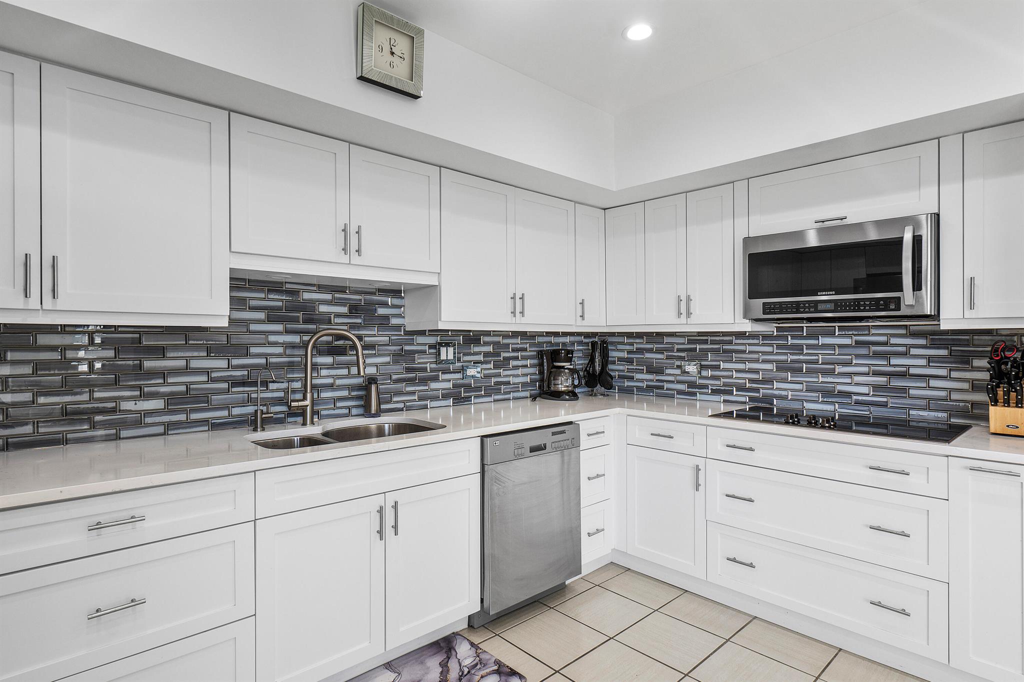 3120 S Ocean Boulevard 1502