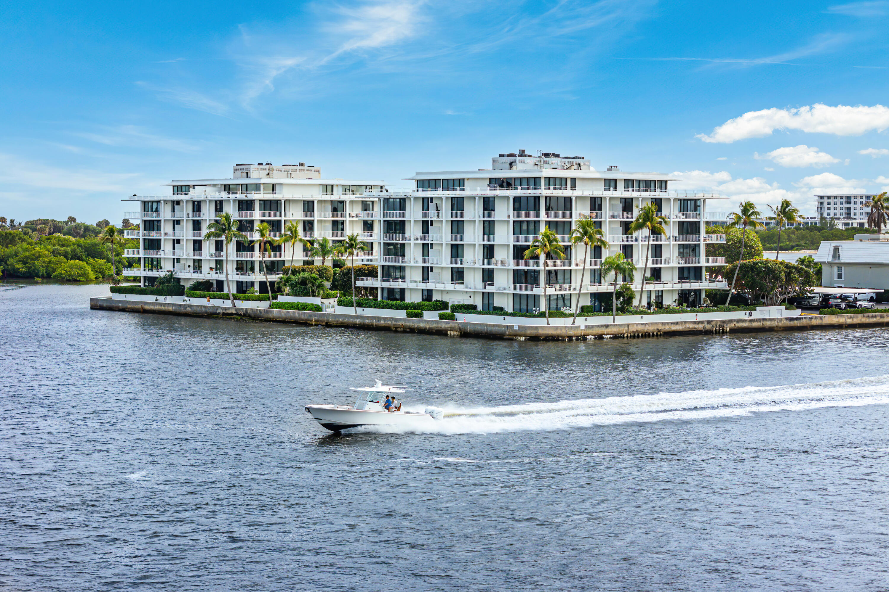 2150 Ibis Isle Road 8