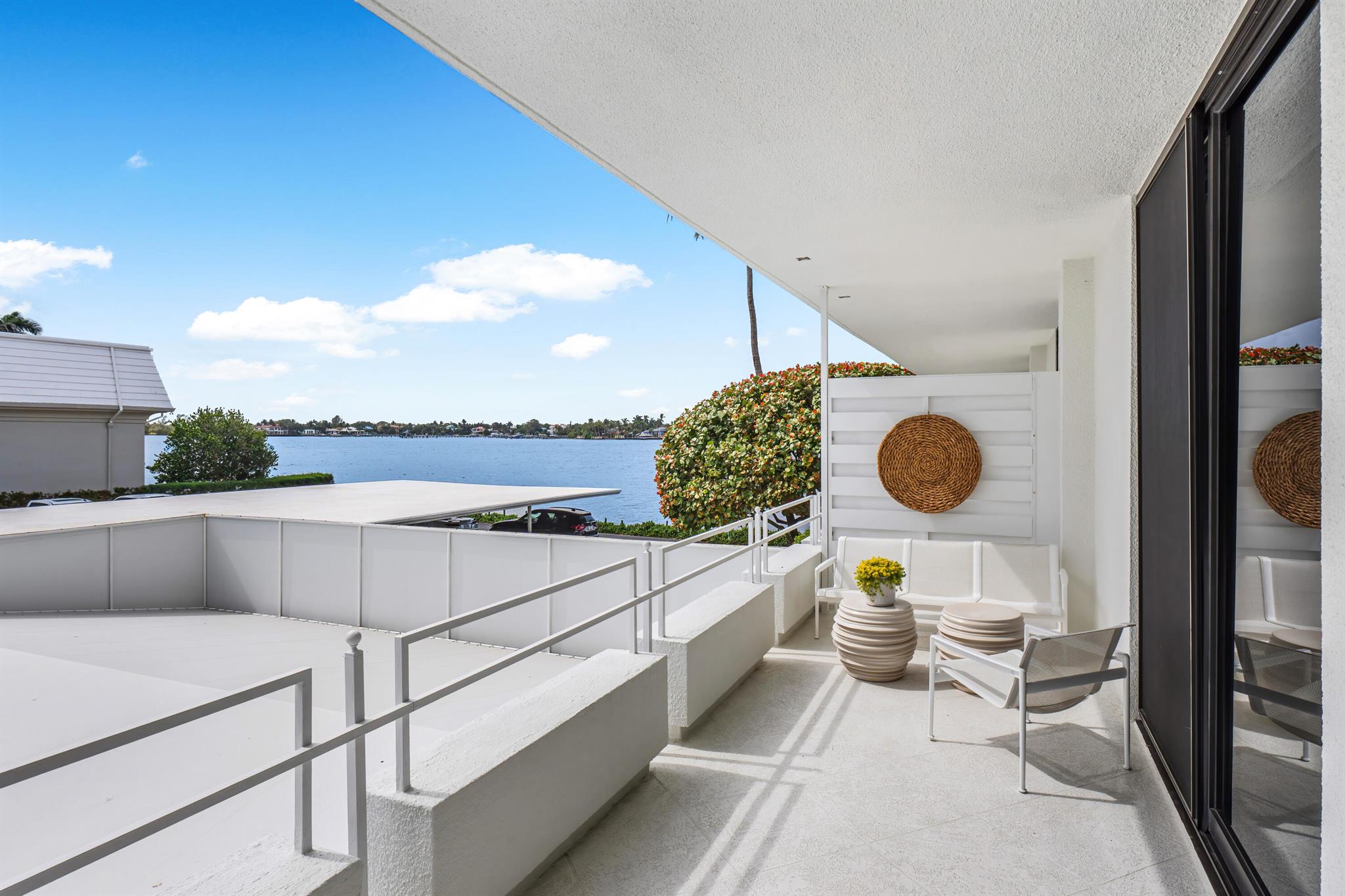 2150 Ibis Isle Road 8