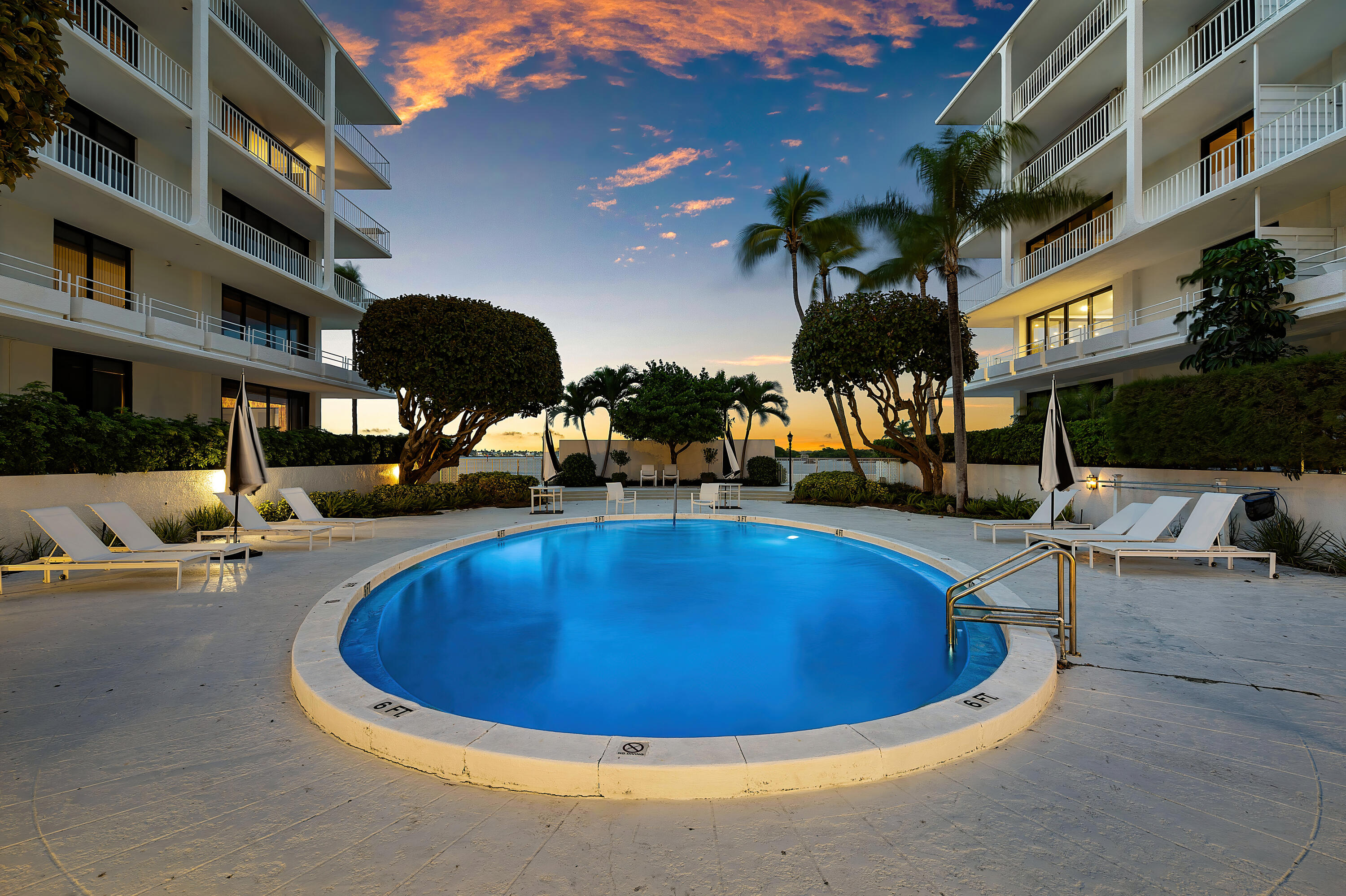 2150 Ibis Isle Road 8