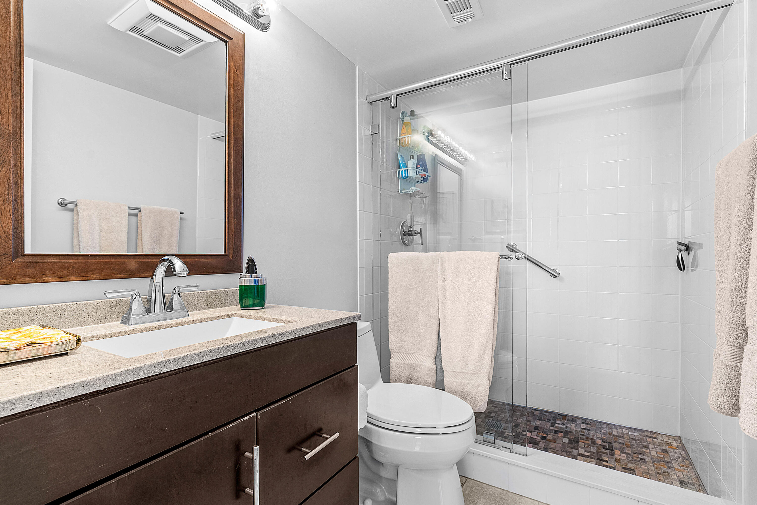 3575 S Ocean Boulevard 2000