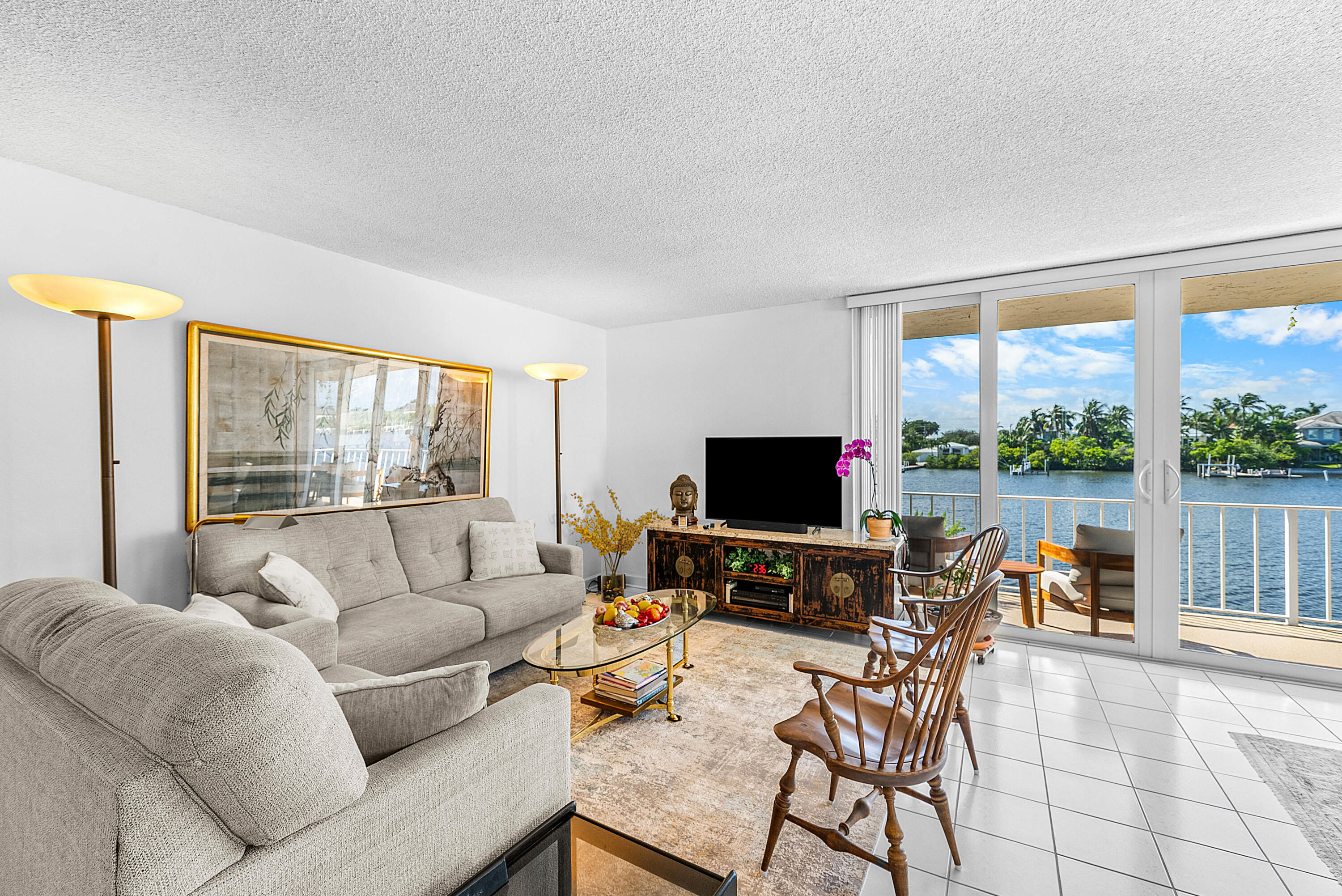 3575 S Ocean Boulevard 2000