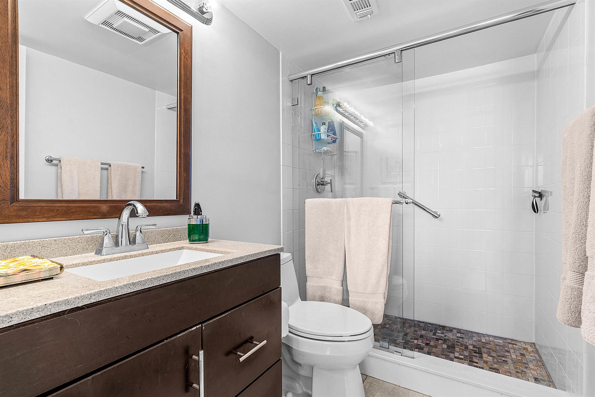 3575 S Ocean Boulevard 2000