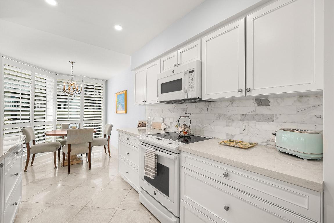 3140 S Ocean Boulevard 303 S