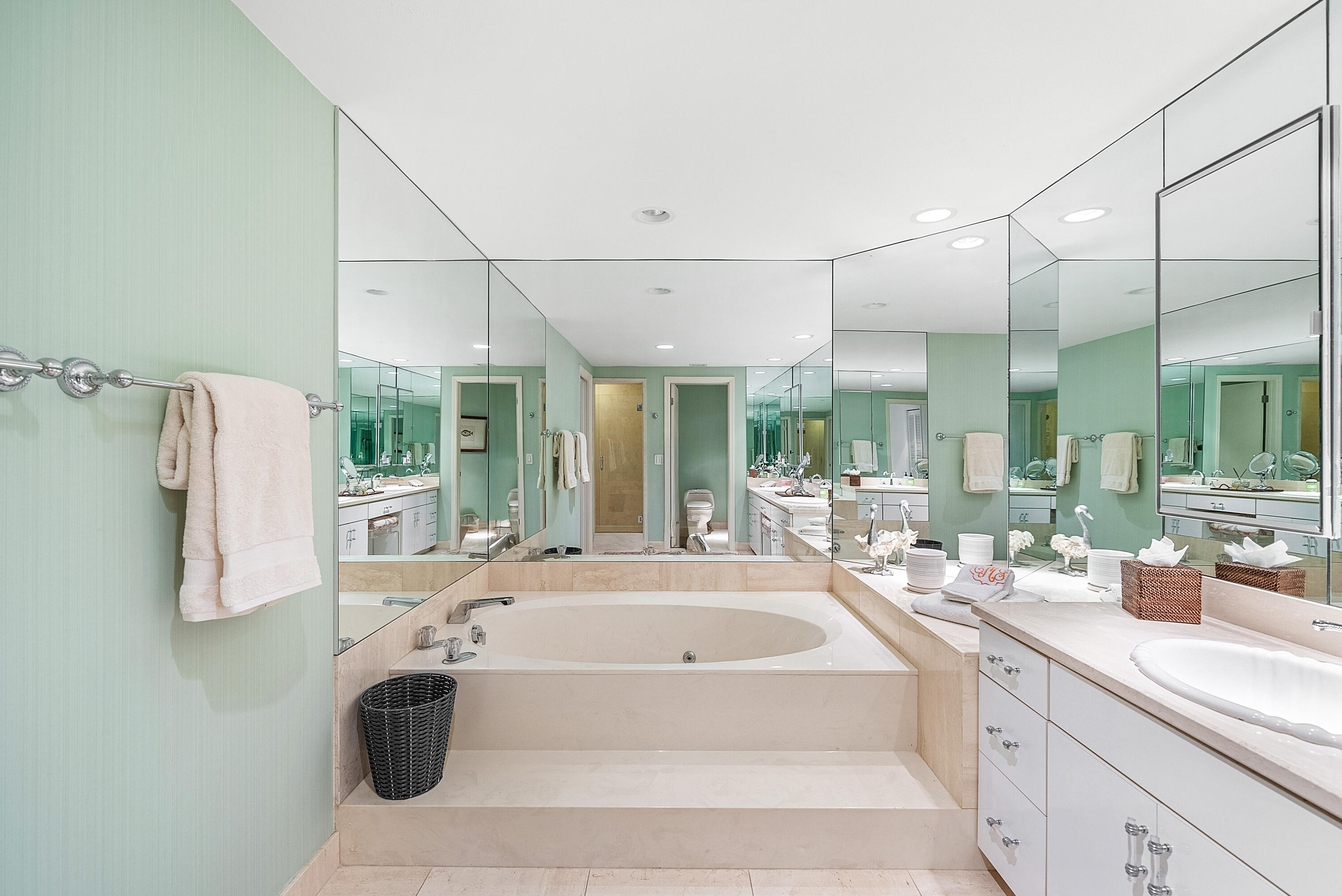 3140 S Ocean Boulevard 303 S