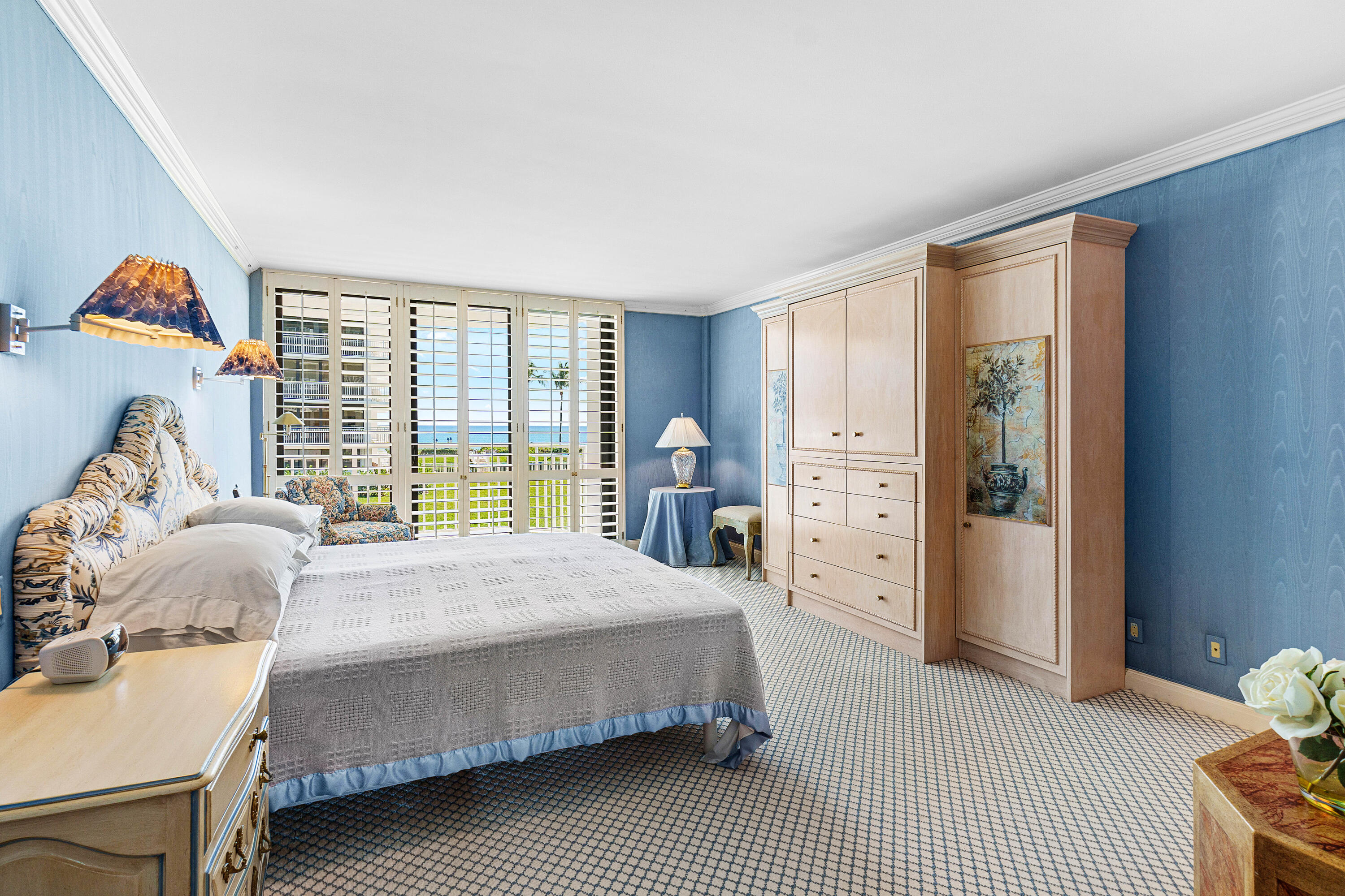 2580 S Ocean Boulevard 1c2