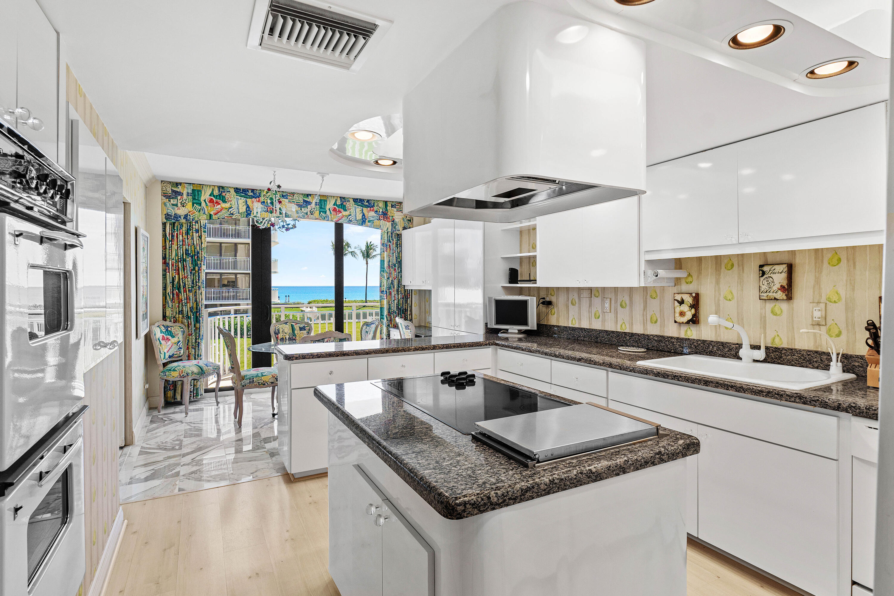 2580 S Ocean Boulevard 1c2