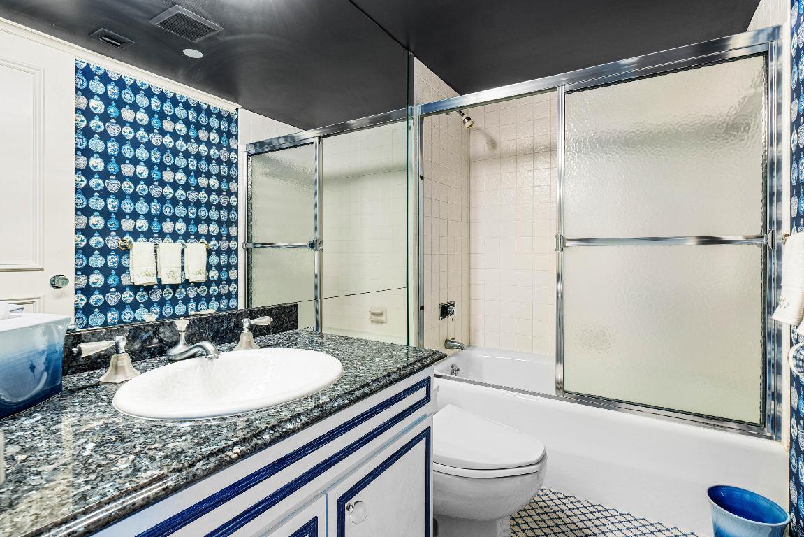 2580 S Ocean Boulevard 1c2