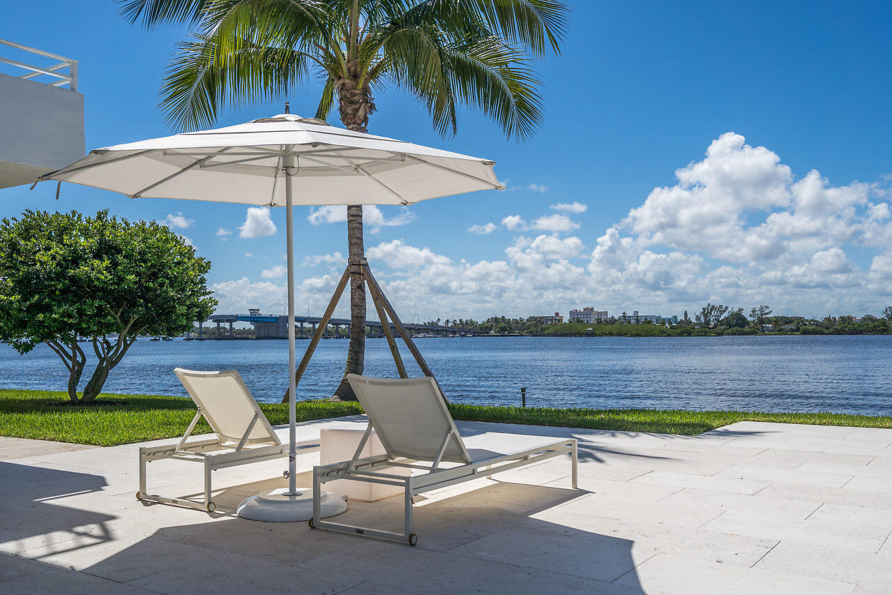 2784 S Ocean Boulevard 104n