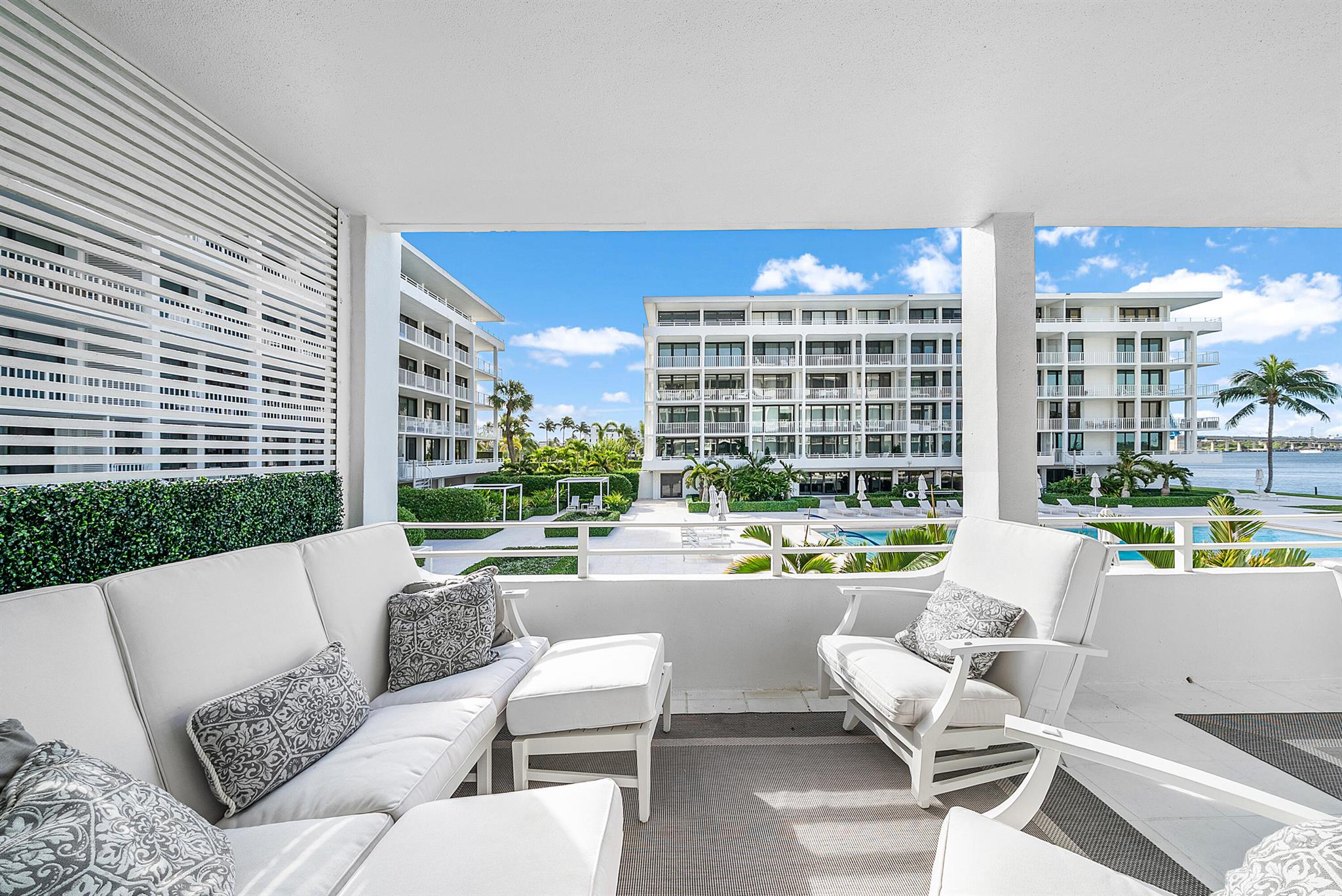 2784 S Ocean Boulevard 104n