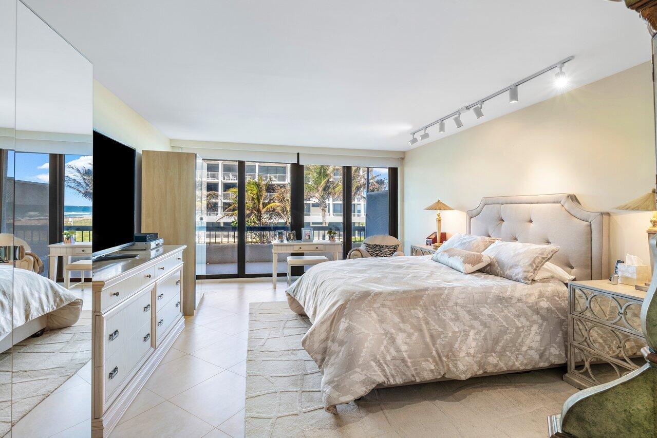 2660 S Ocean Boulevard 202n, Palm Beach Unit: 202n