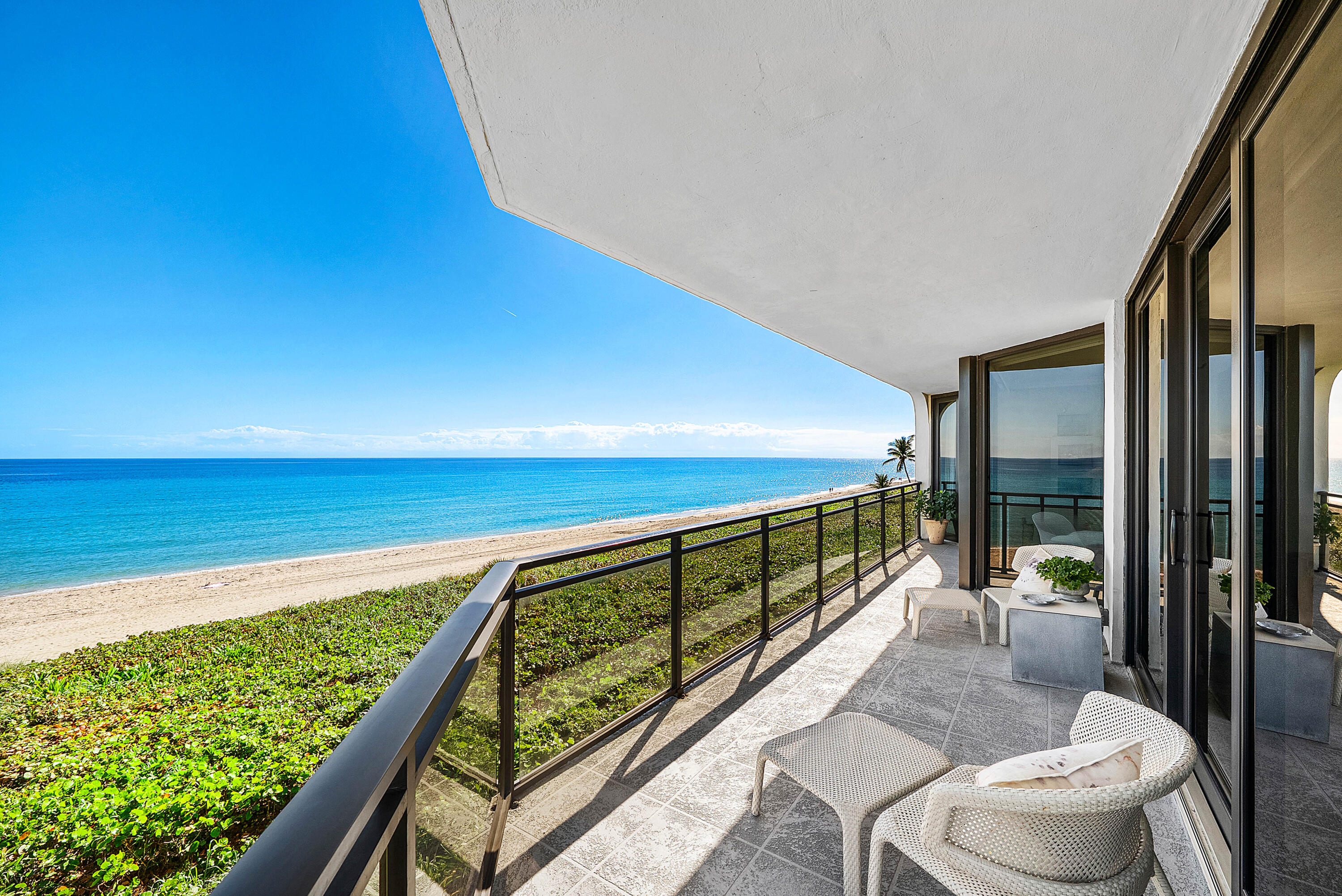 3100 S Ocean Boulevard 302s, Palm Beach Unit: 302s