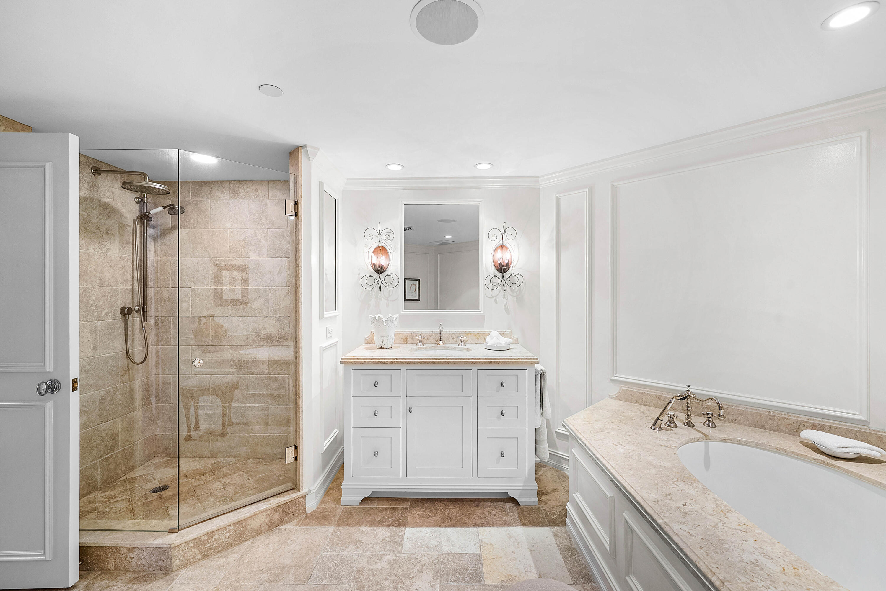 3100 S Ocean Boulevard 302s, Palm Beach Unit: 302s