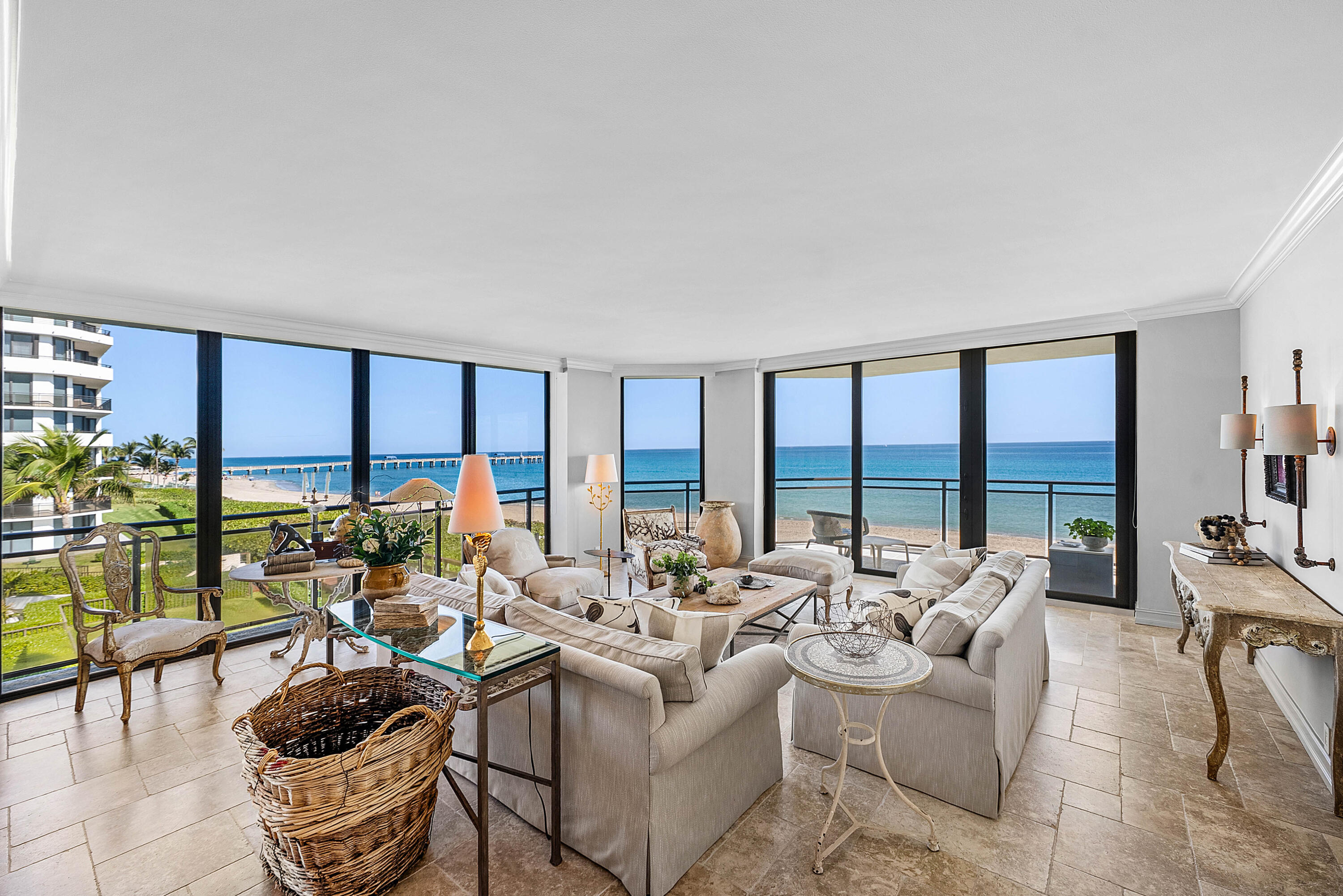 3100 S Ocean Boulevard 302s, Palm Beach Unit: 302s