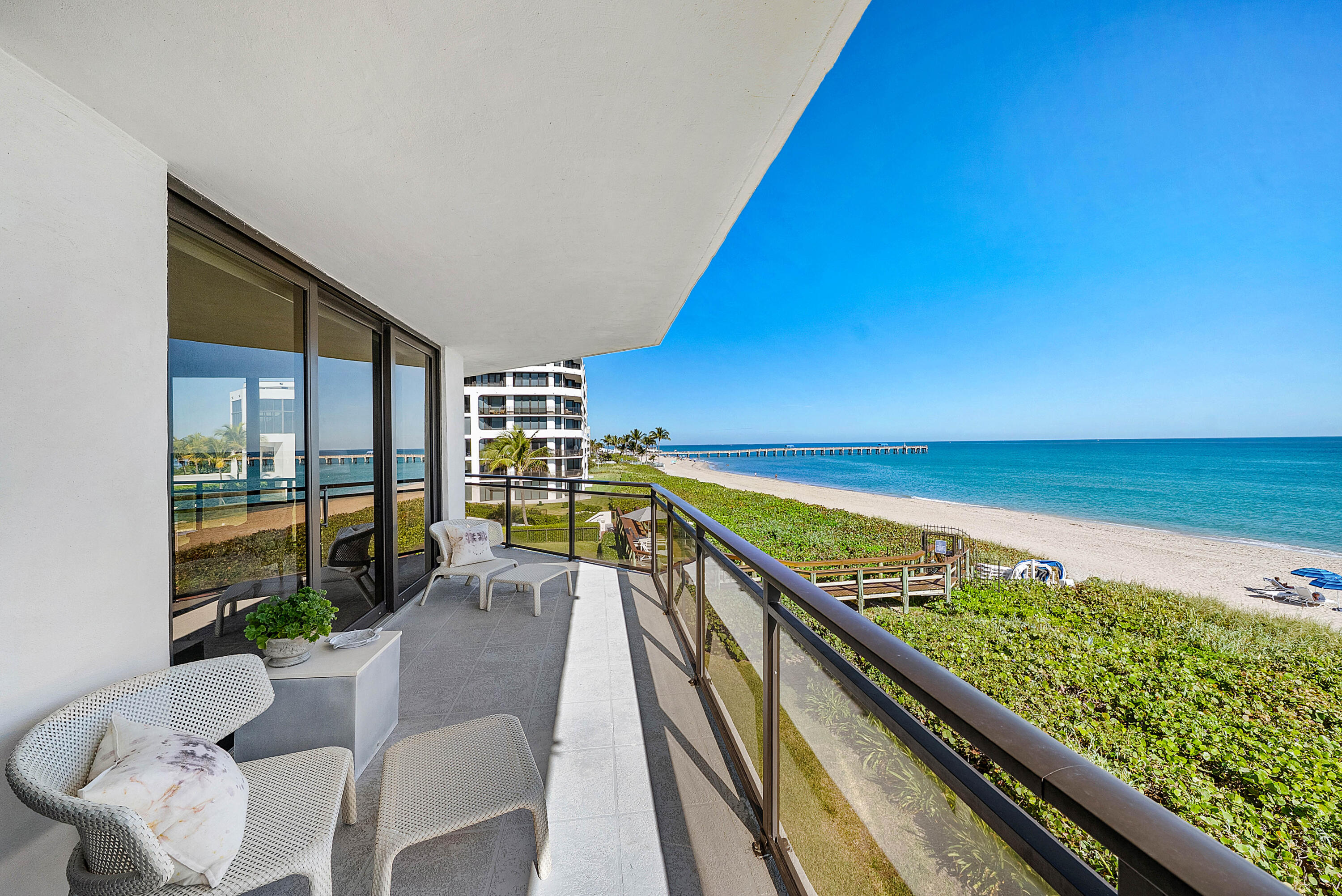 3100 S Ocean Boulevard 302s, Palm Beach Unit: 302s
