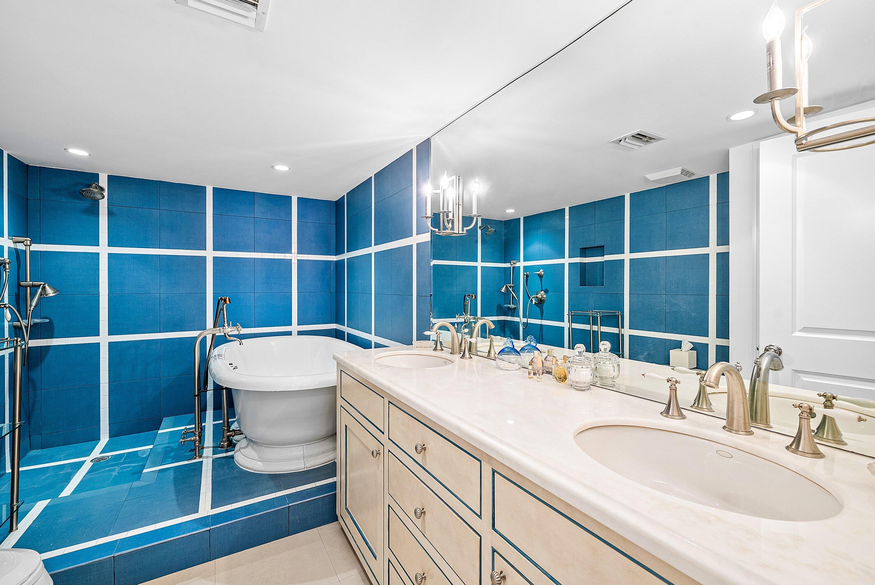 2784 S Ocean Boulevard 303e