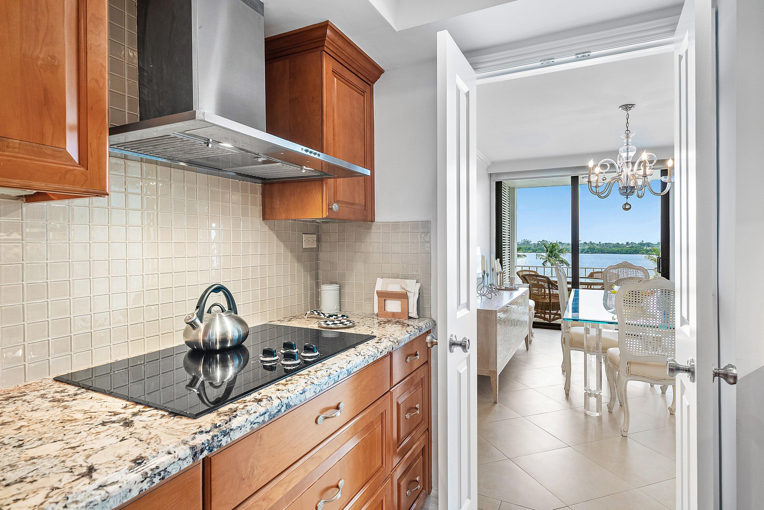 2784 S Ocean Boulevard 303e