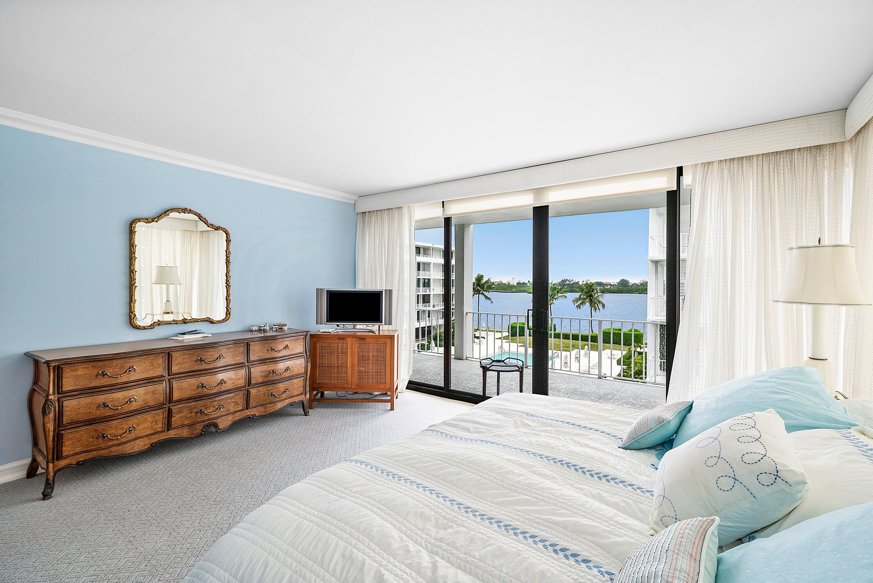 2784 S Ocean Boulevard 303e