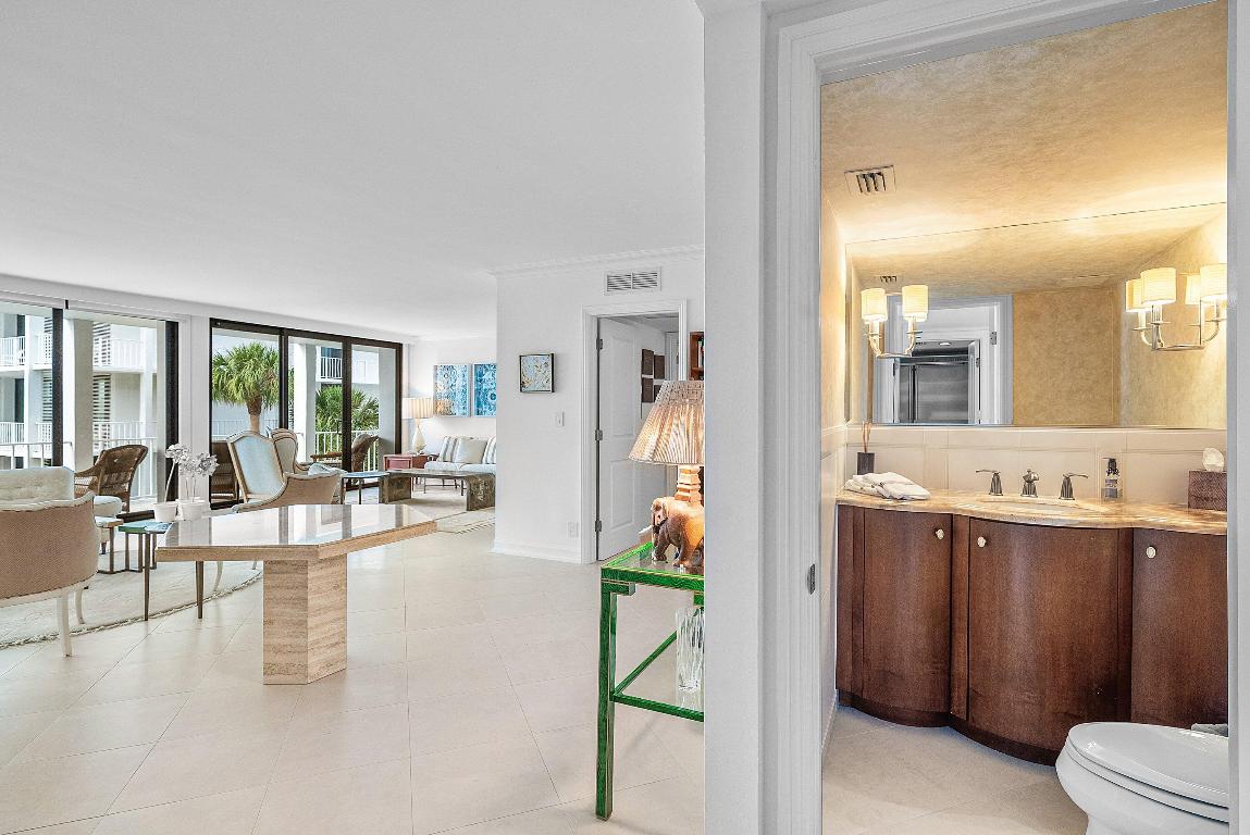 2784 S Ocean Boulevard 303e