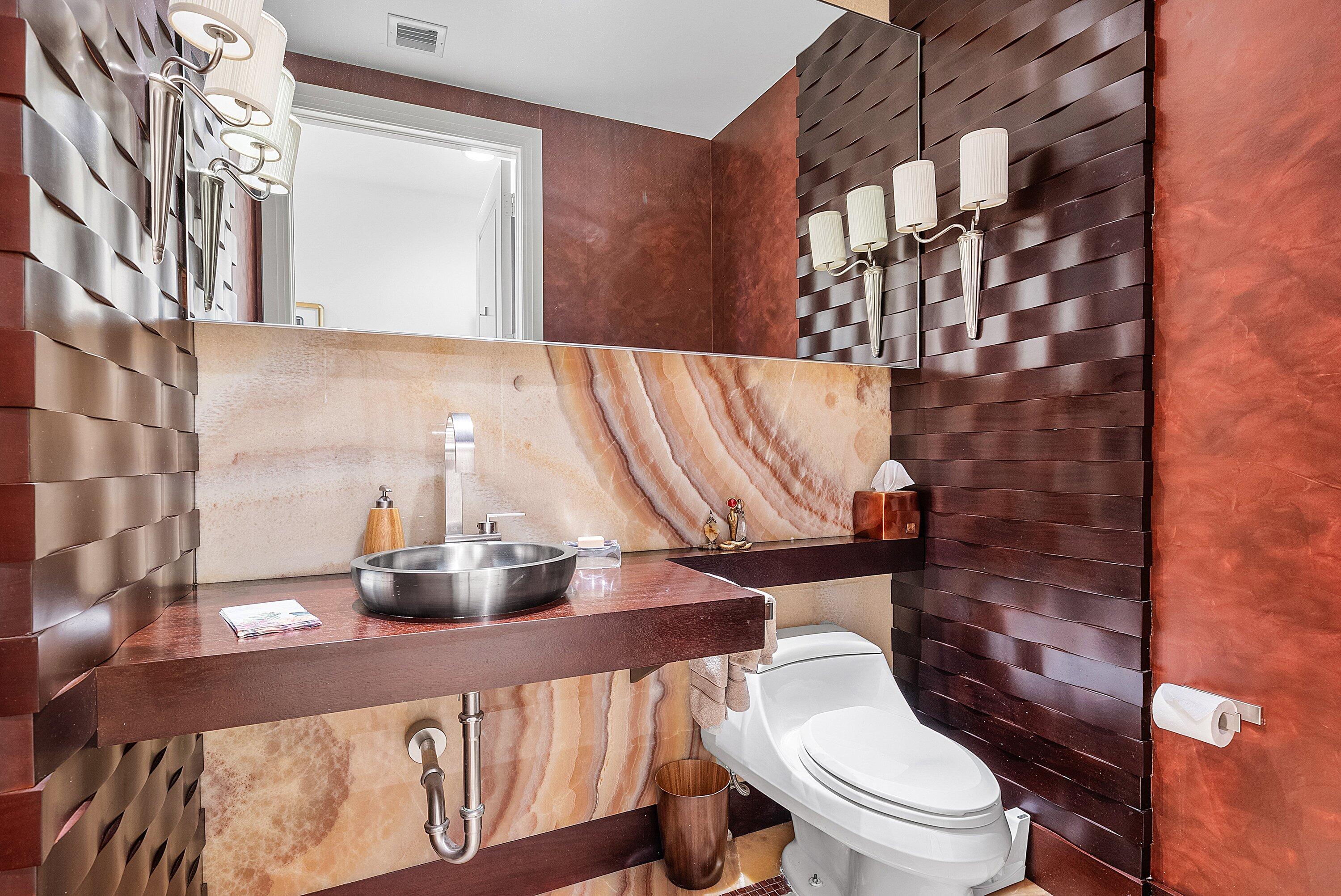 3000 S Ocean Boulevard 206