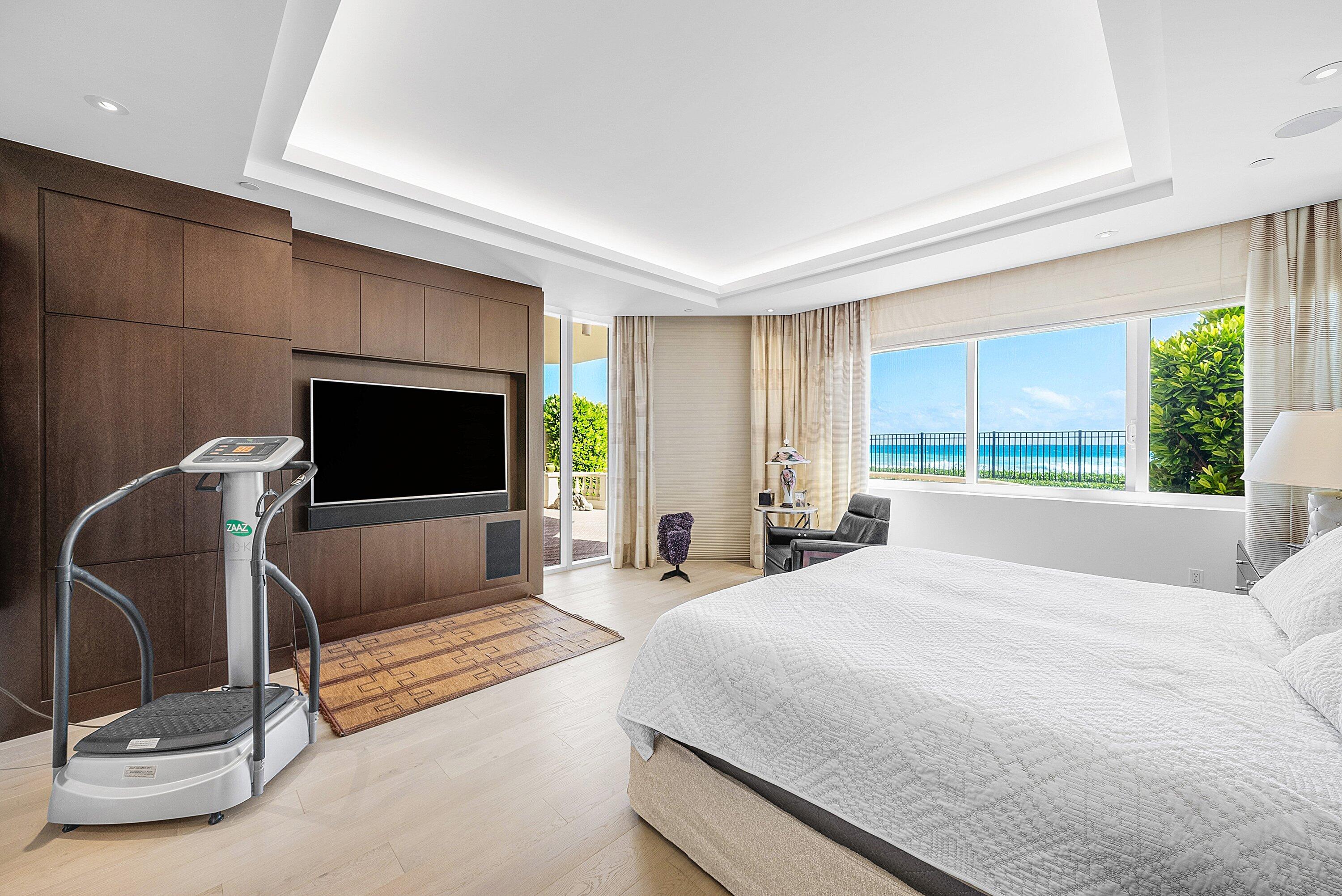 3000 S Ocean Boulevard 206