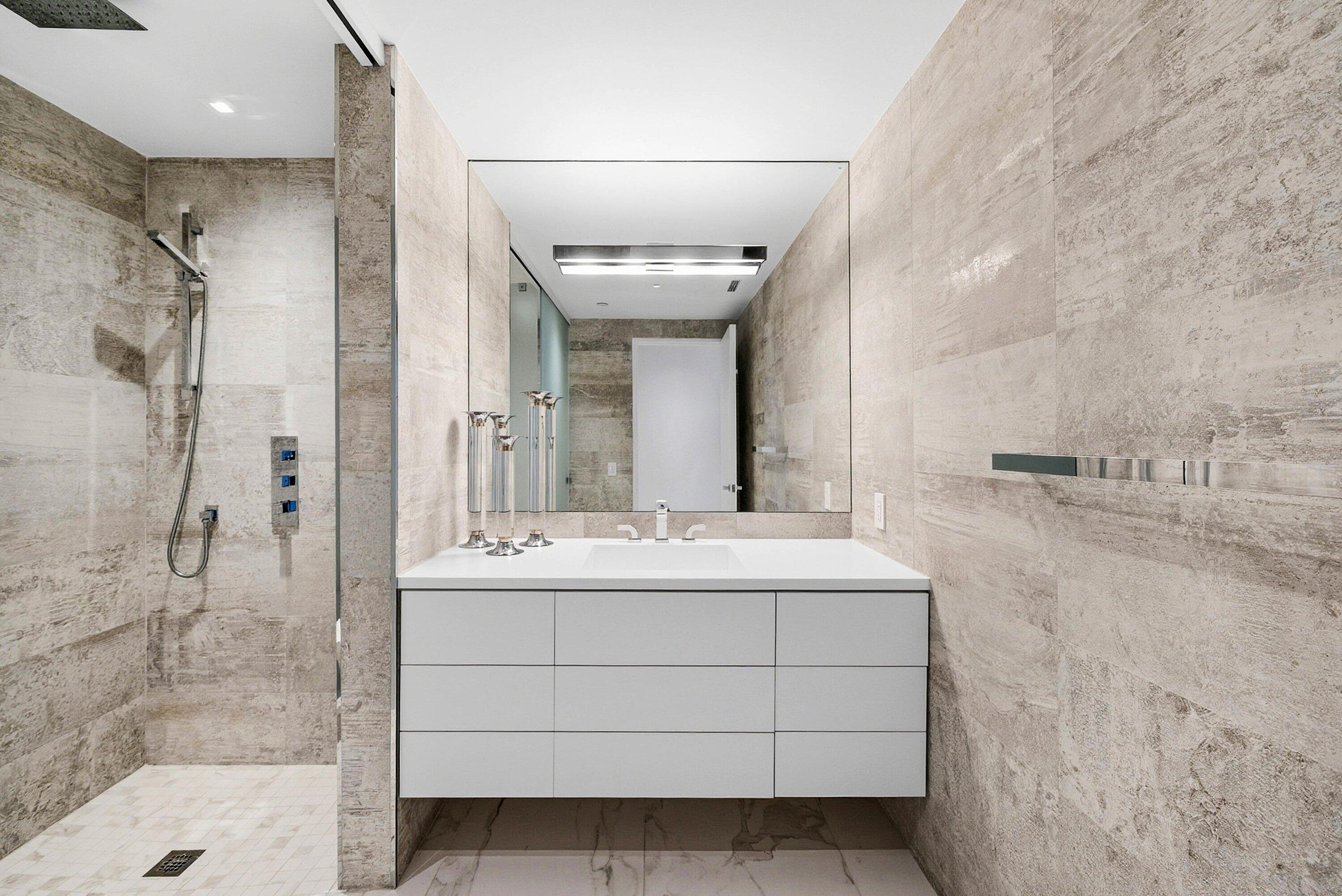 2100 S Ocean Boulevard 402n