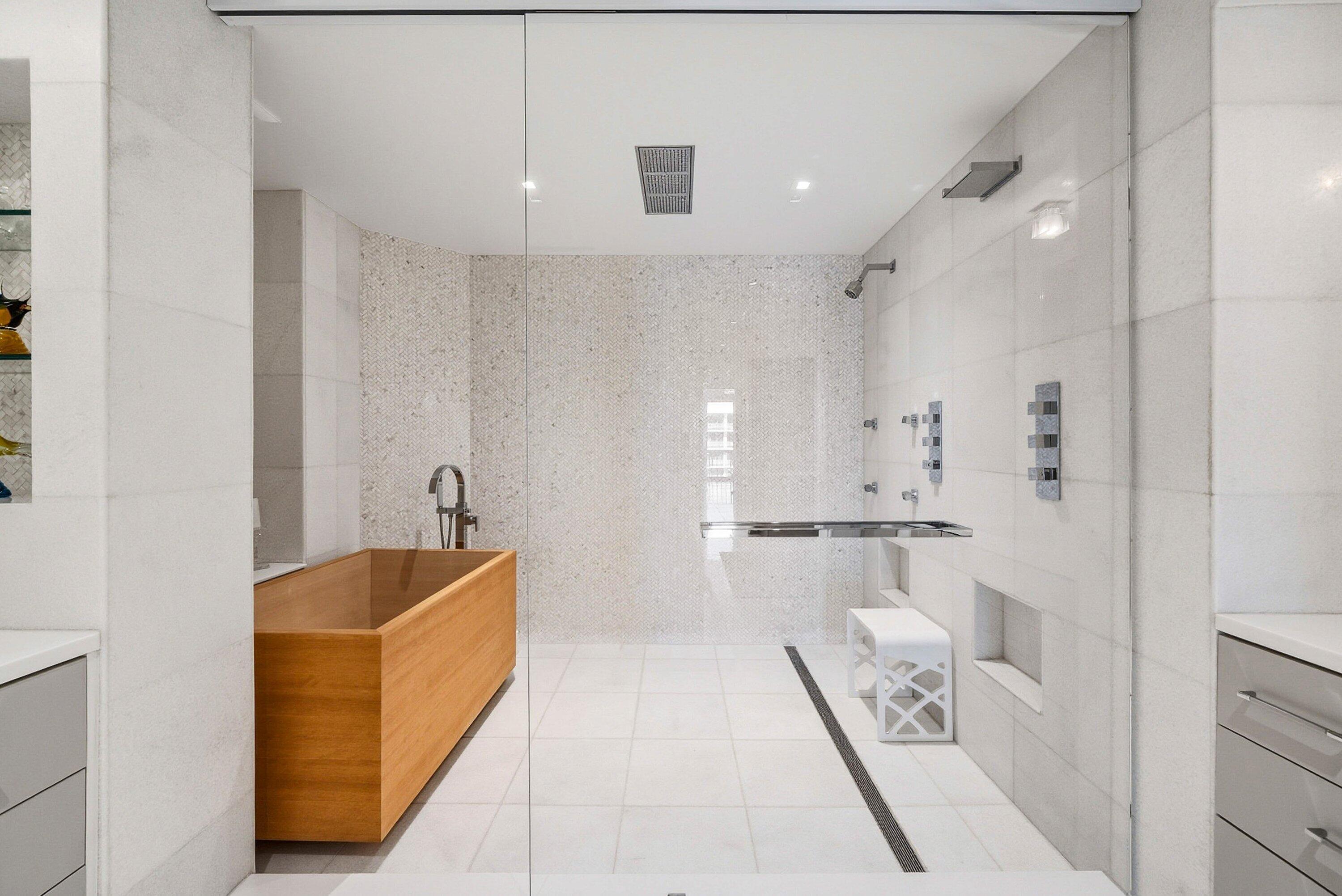 2100 S Ocean Boulevard 402n