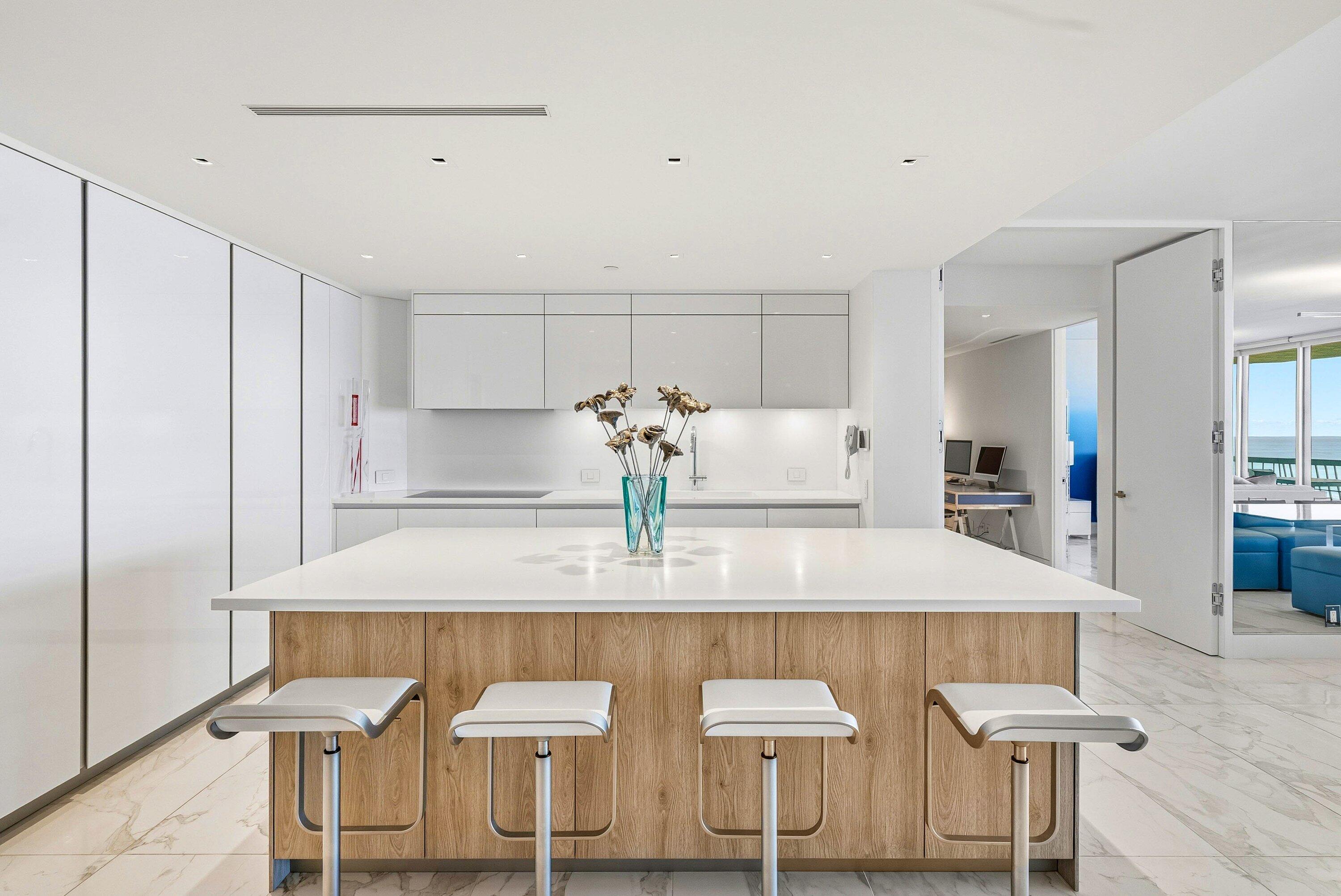 2100 S Ocean Boulevard 402n