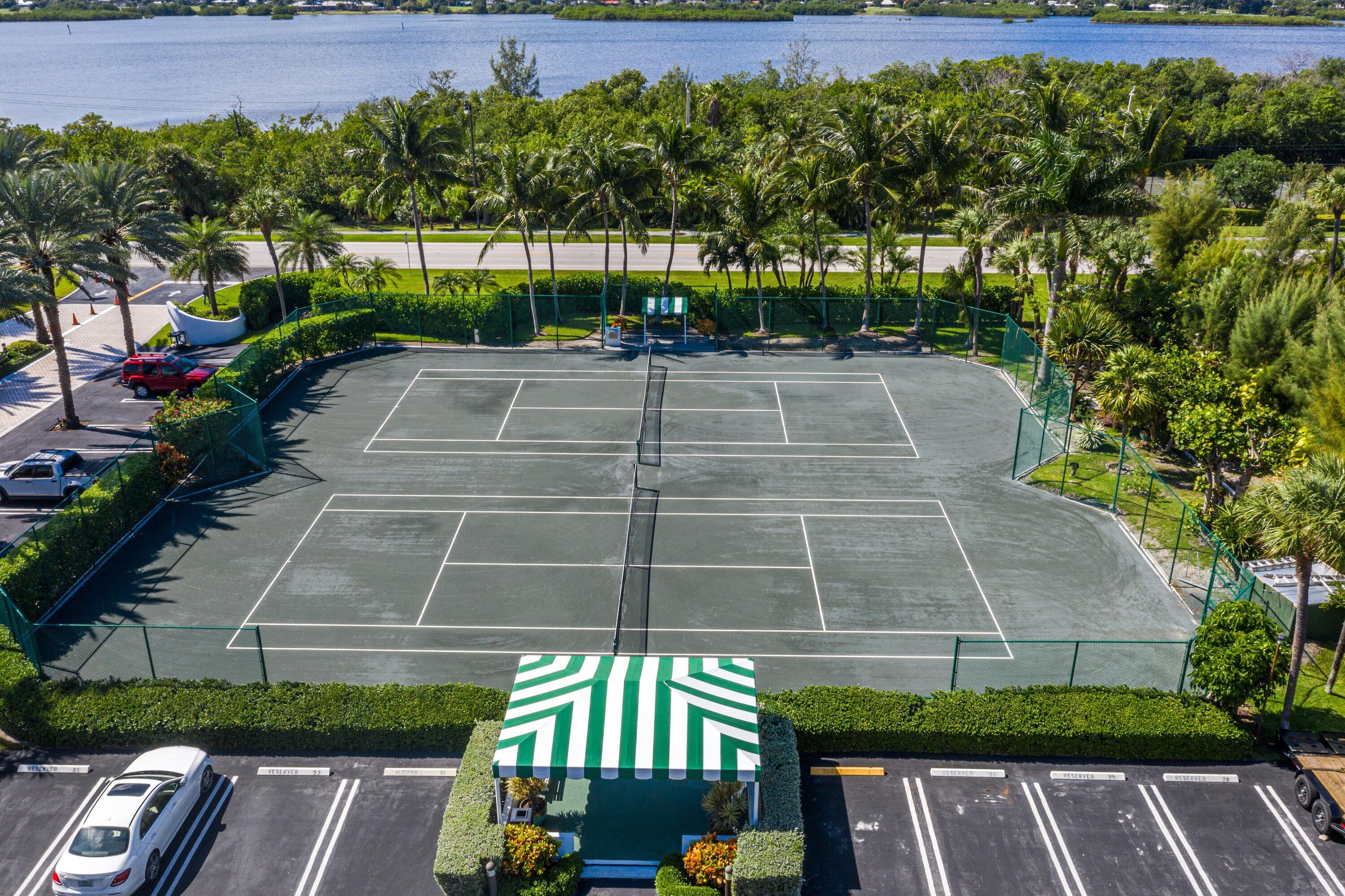 2600 S Ocean Boulevard 303w