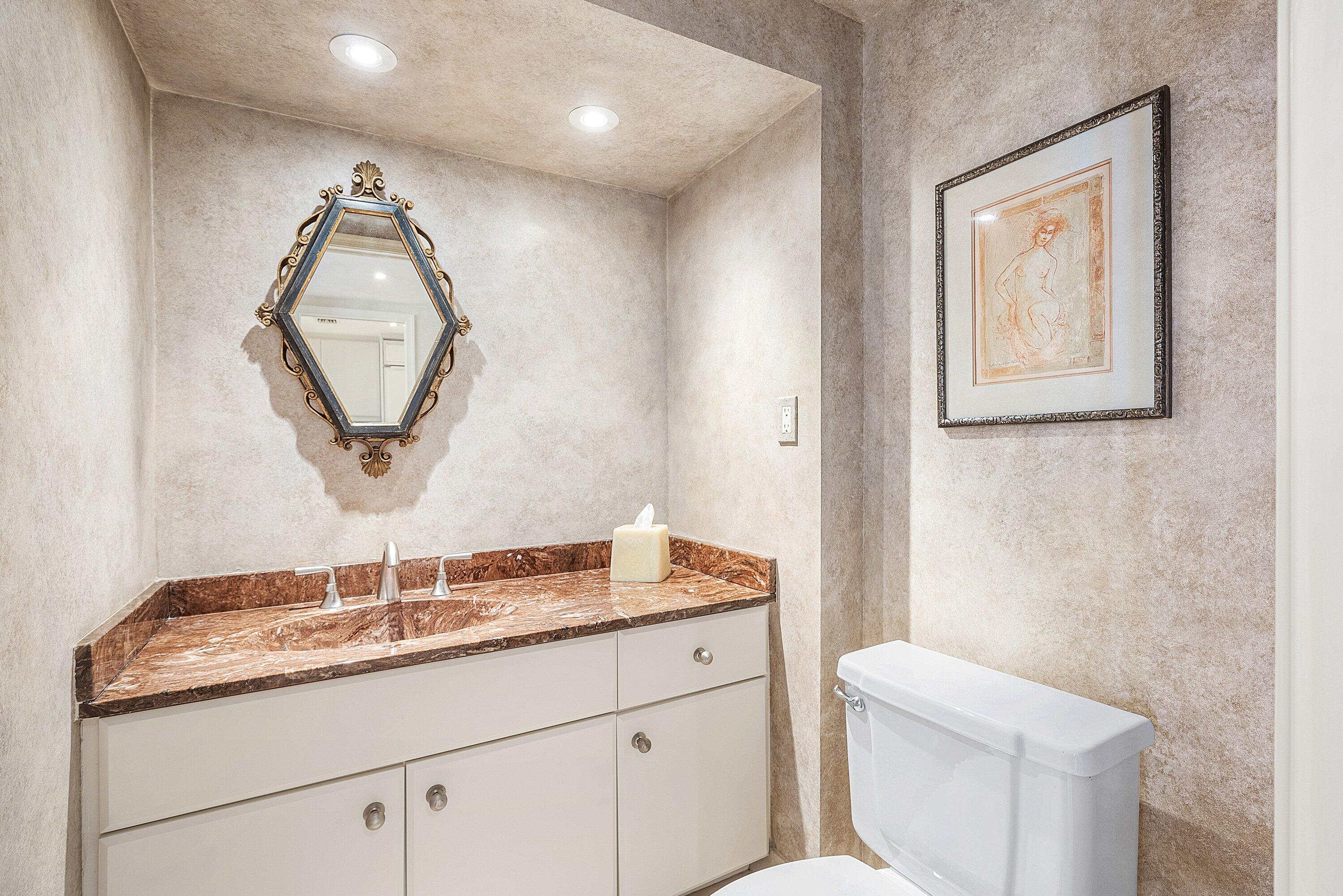 2600 S Ocean Boulevard 303w