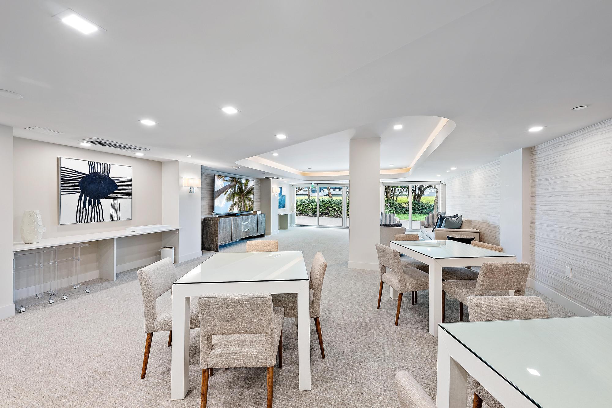 2600 S Ocean Boulevard 303w