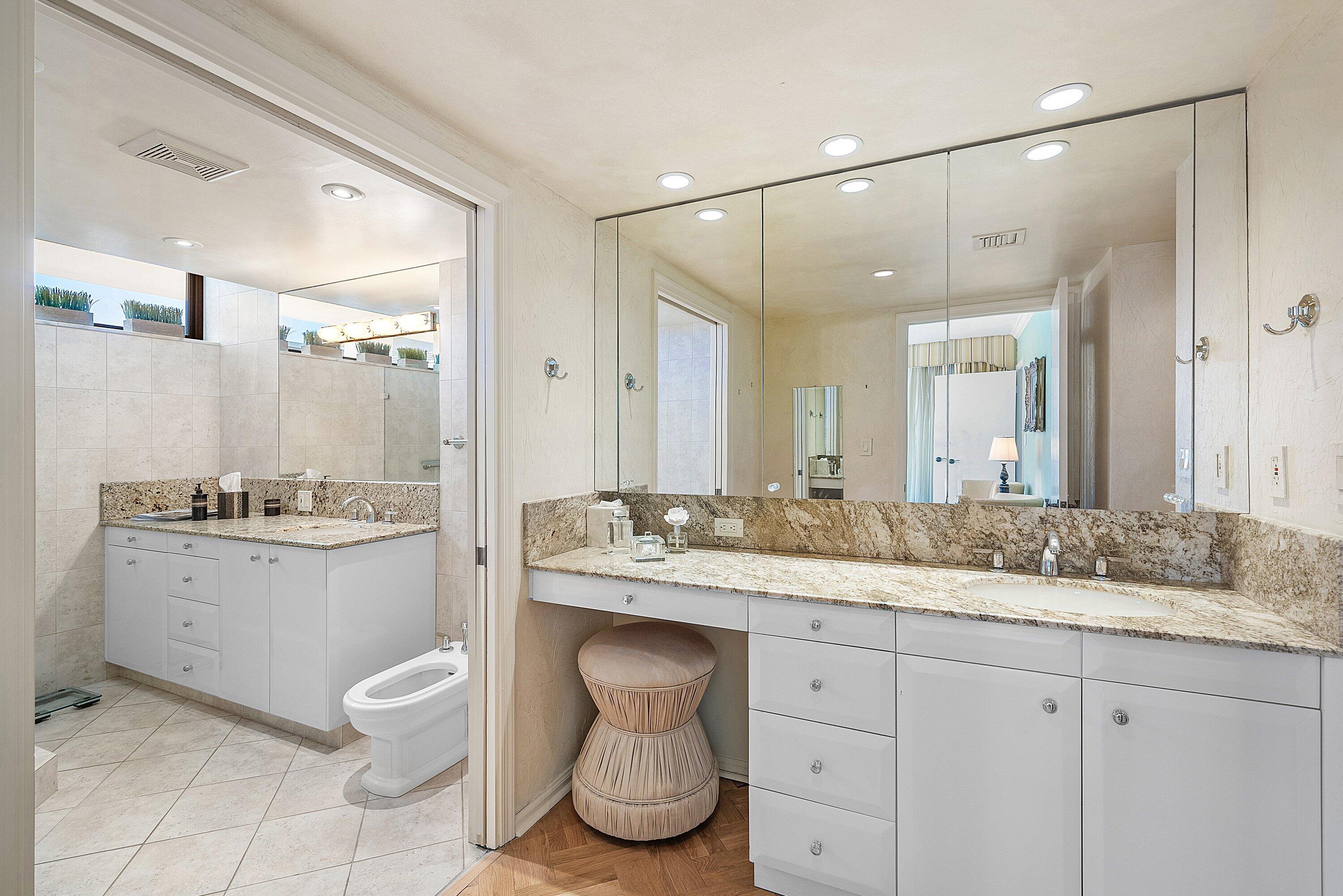 2600 S Ocean Boulevard 303w