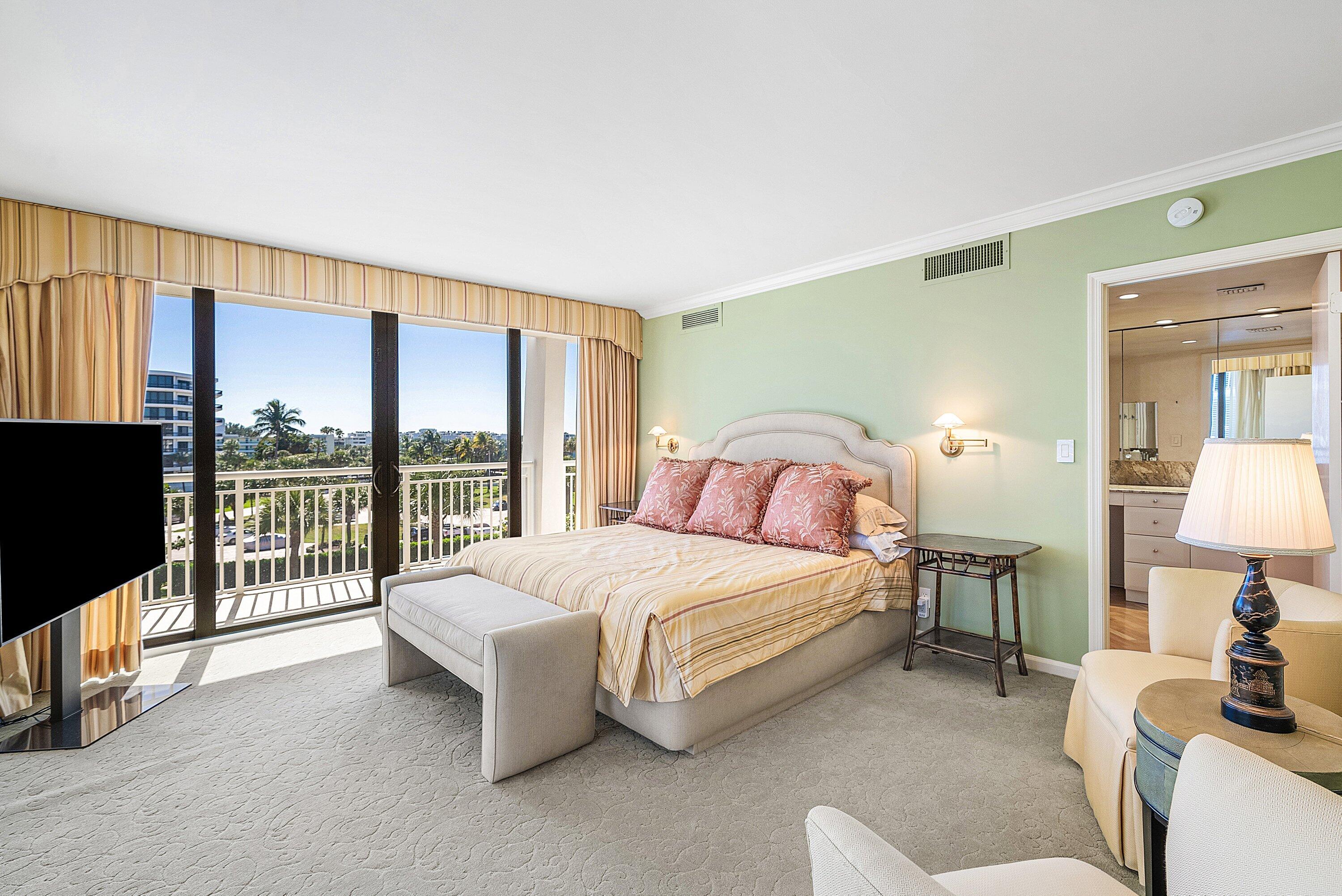 2600 S Ocean Boulevard 303w