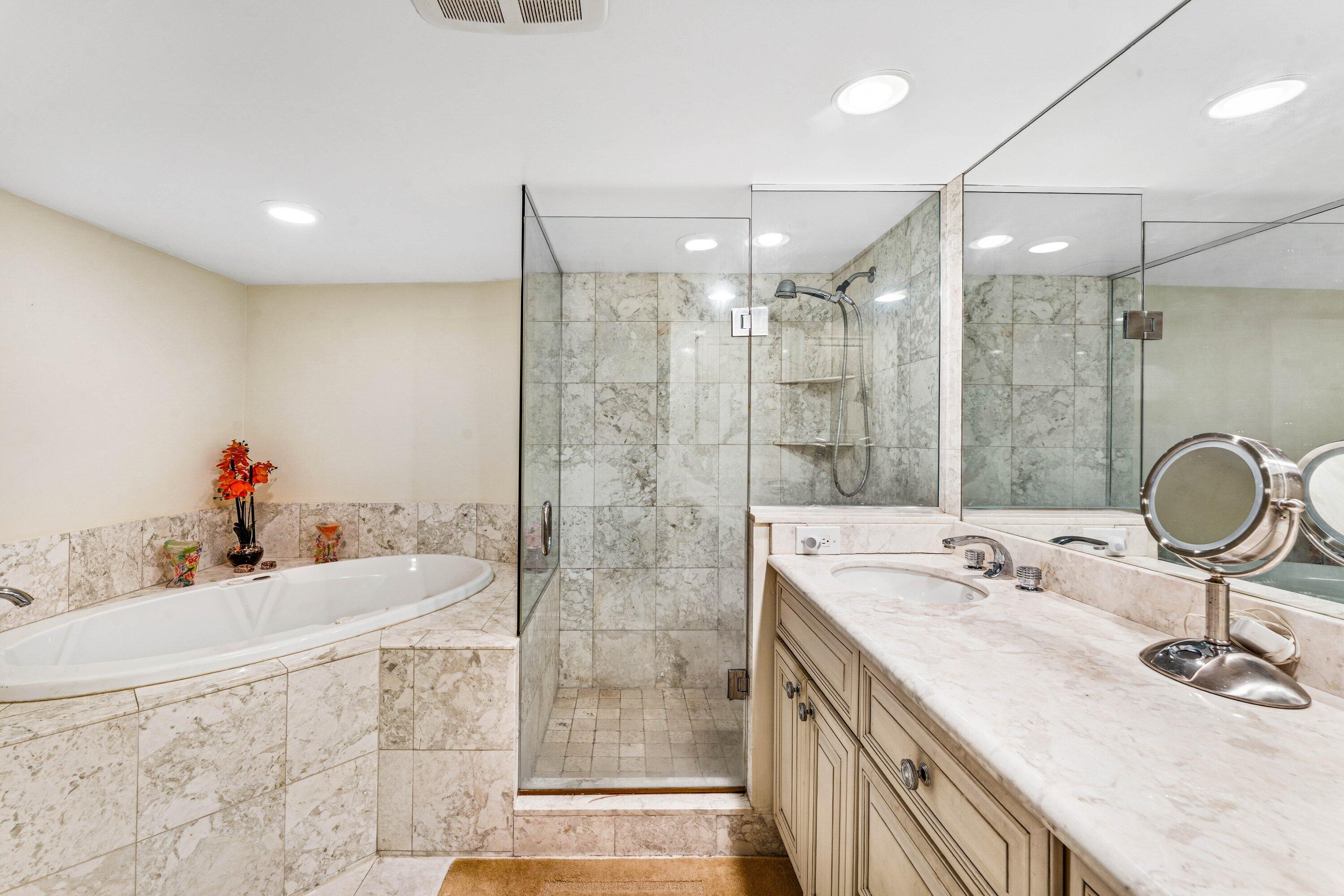 3440 S Ocean Boulevard NE 608s