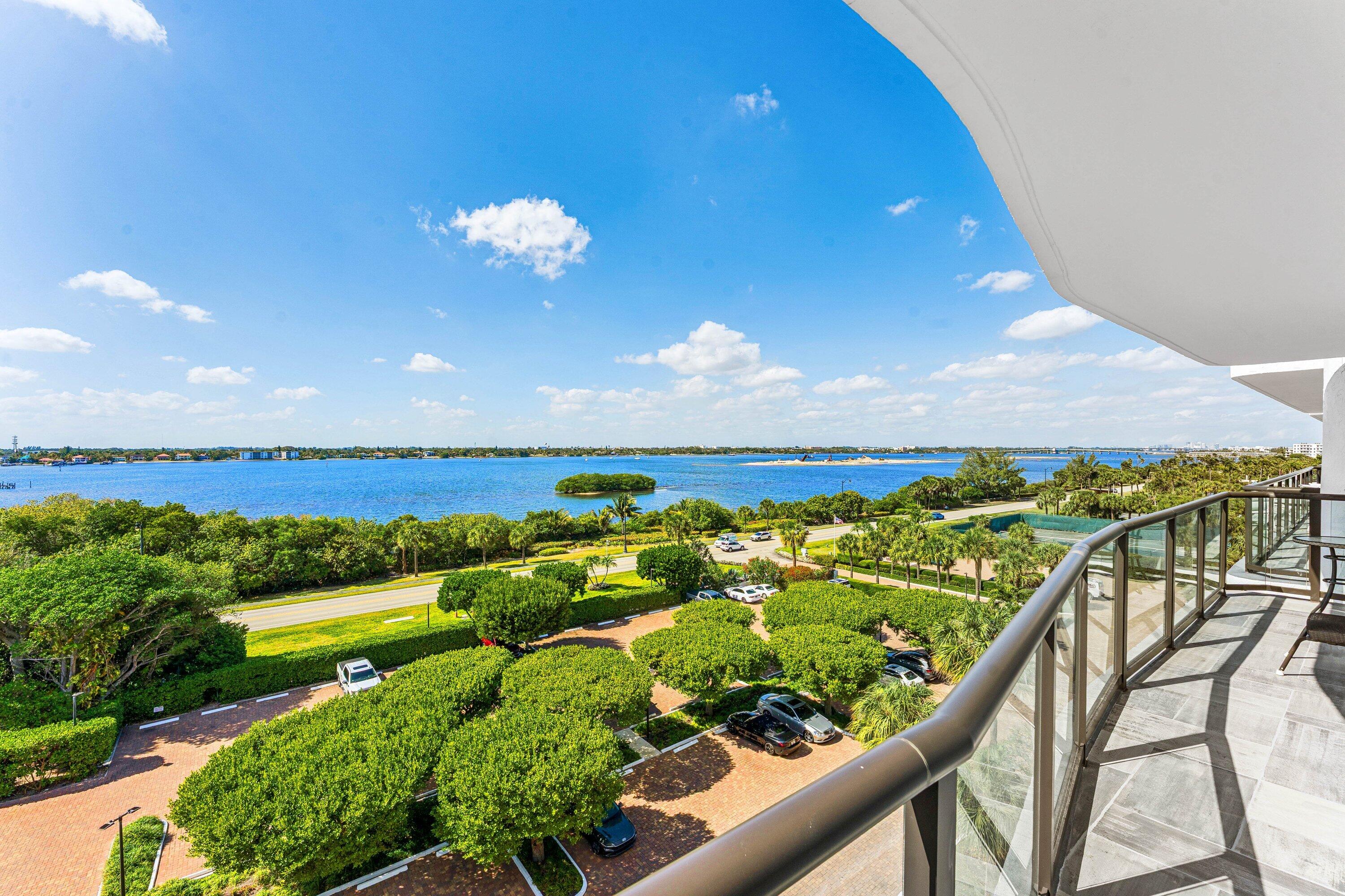 3440 S Ocean Boulevard NE 608s