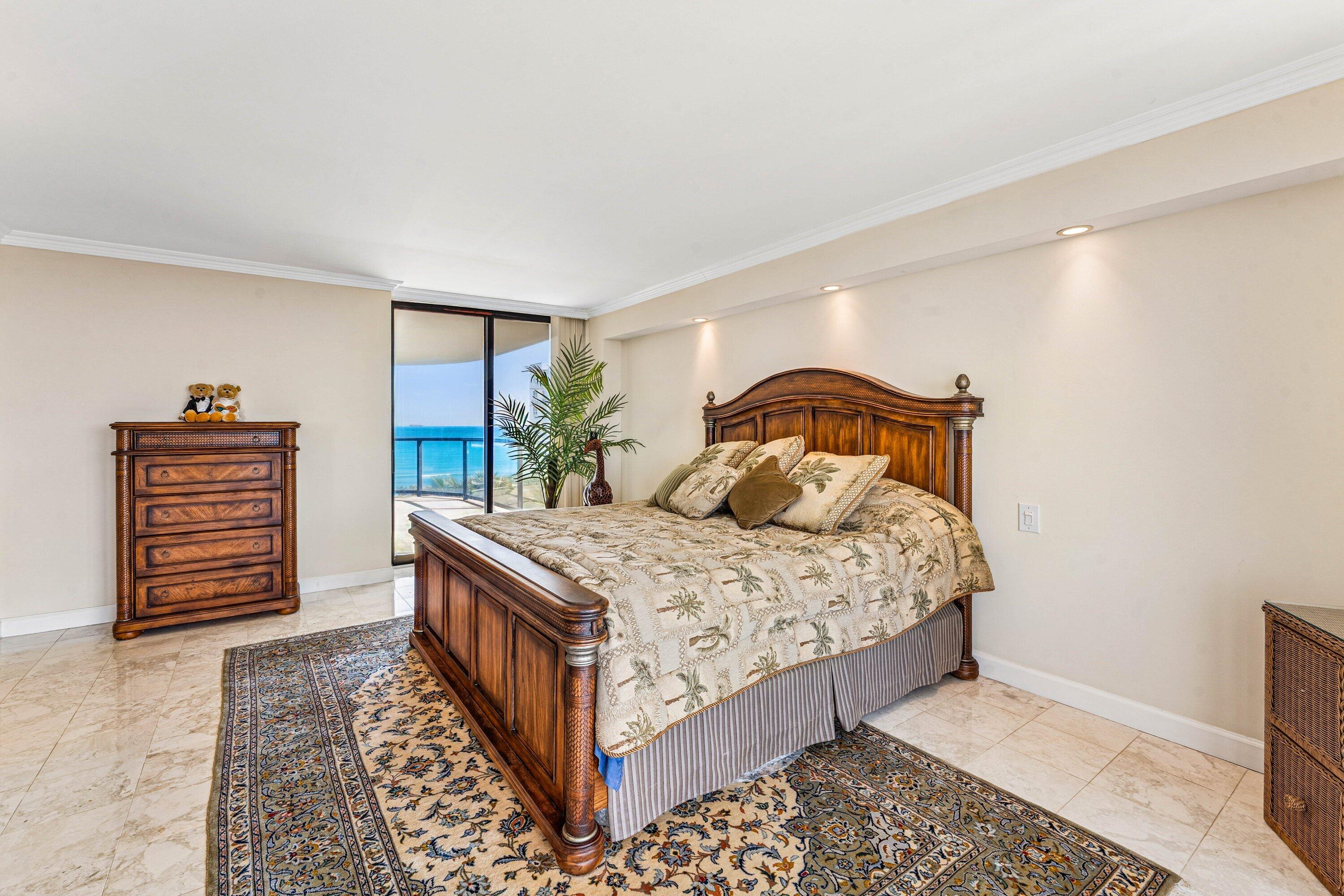 3440 S Ocean Boulevard NE 608s