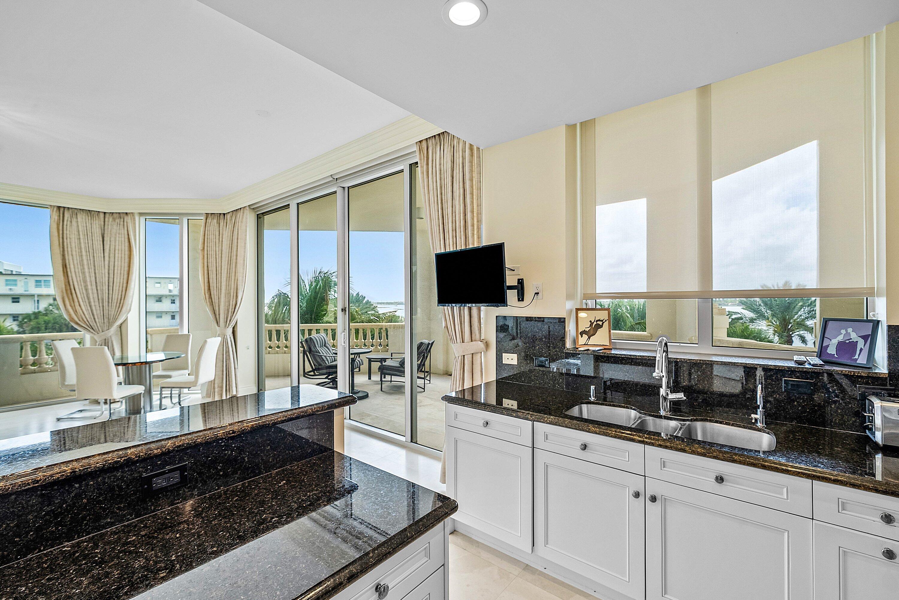 3000 S Ocean Boulevard 402