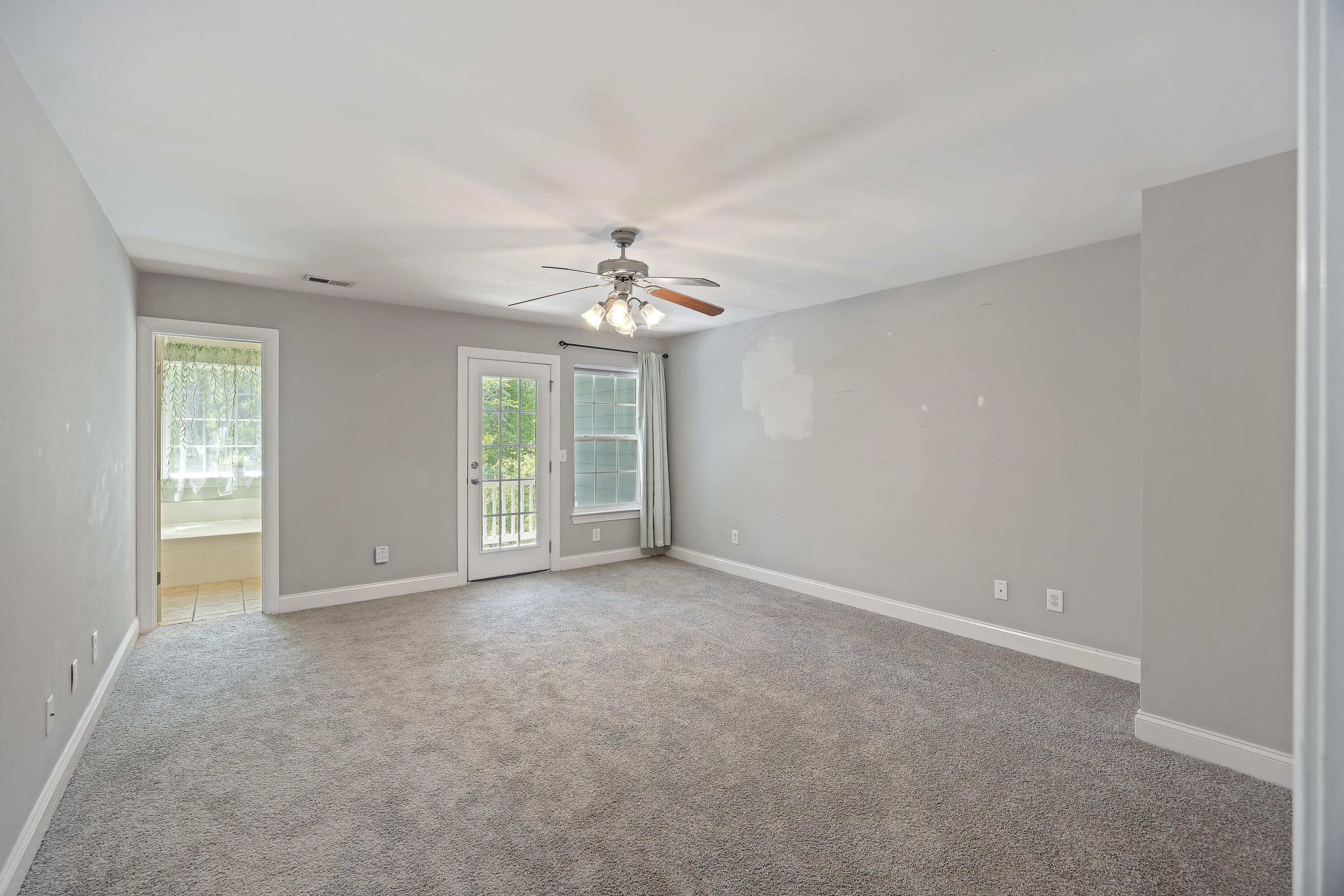 9019 Parlor Drive