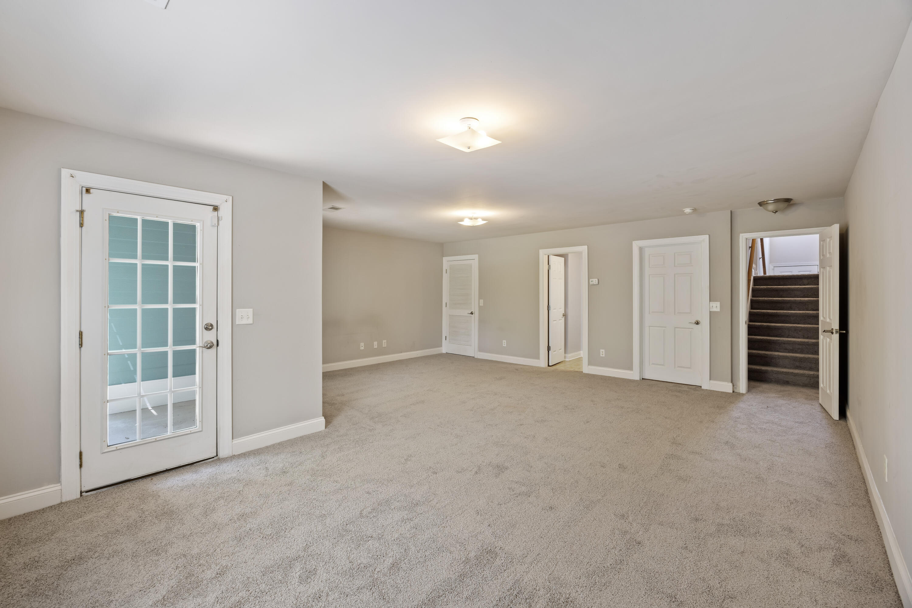 9019 Parlor Drive