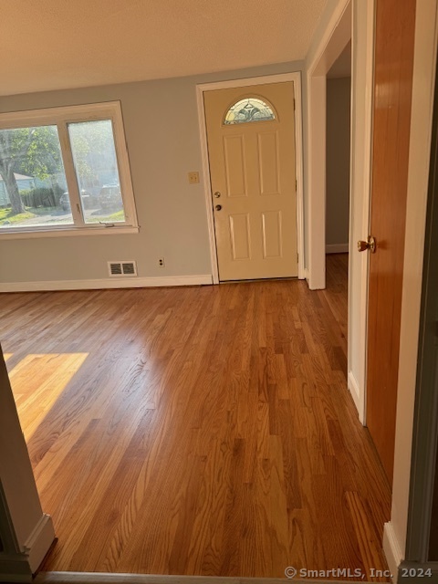 4 Willow Lane