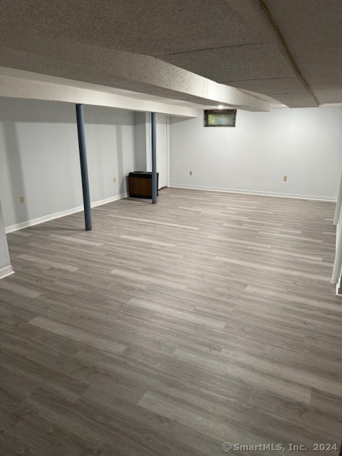 4 Willow Lane
