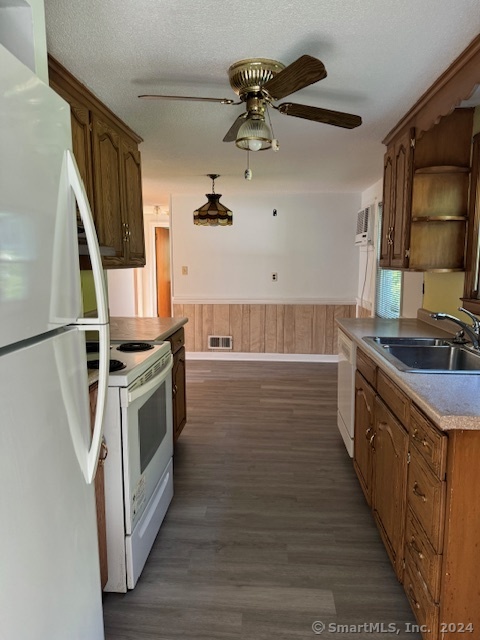 4 Willow Lane