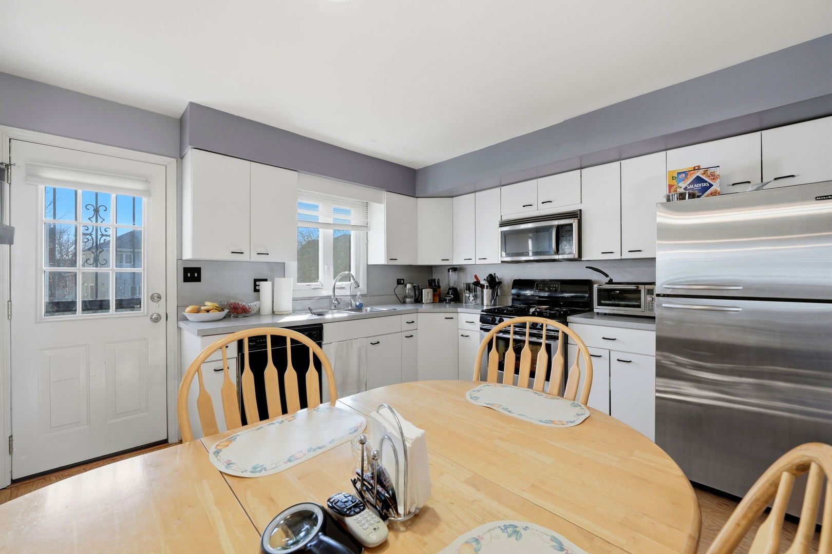 912 River Forest Court